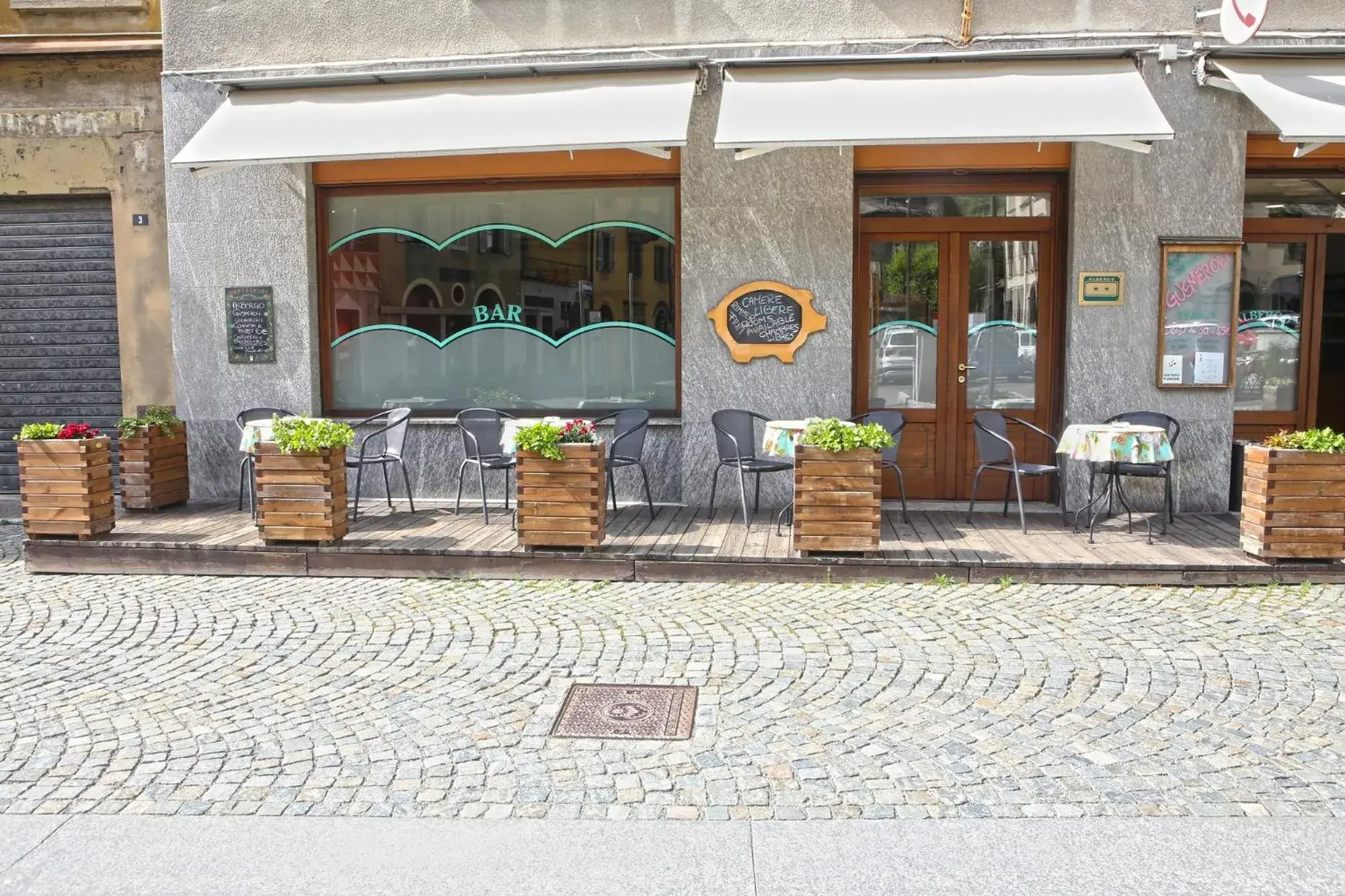 Facade/entrance in Albergo Gusmeroli