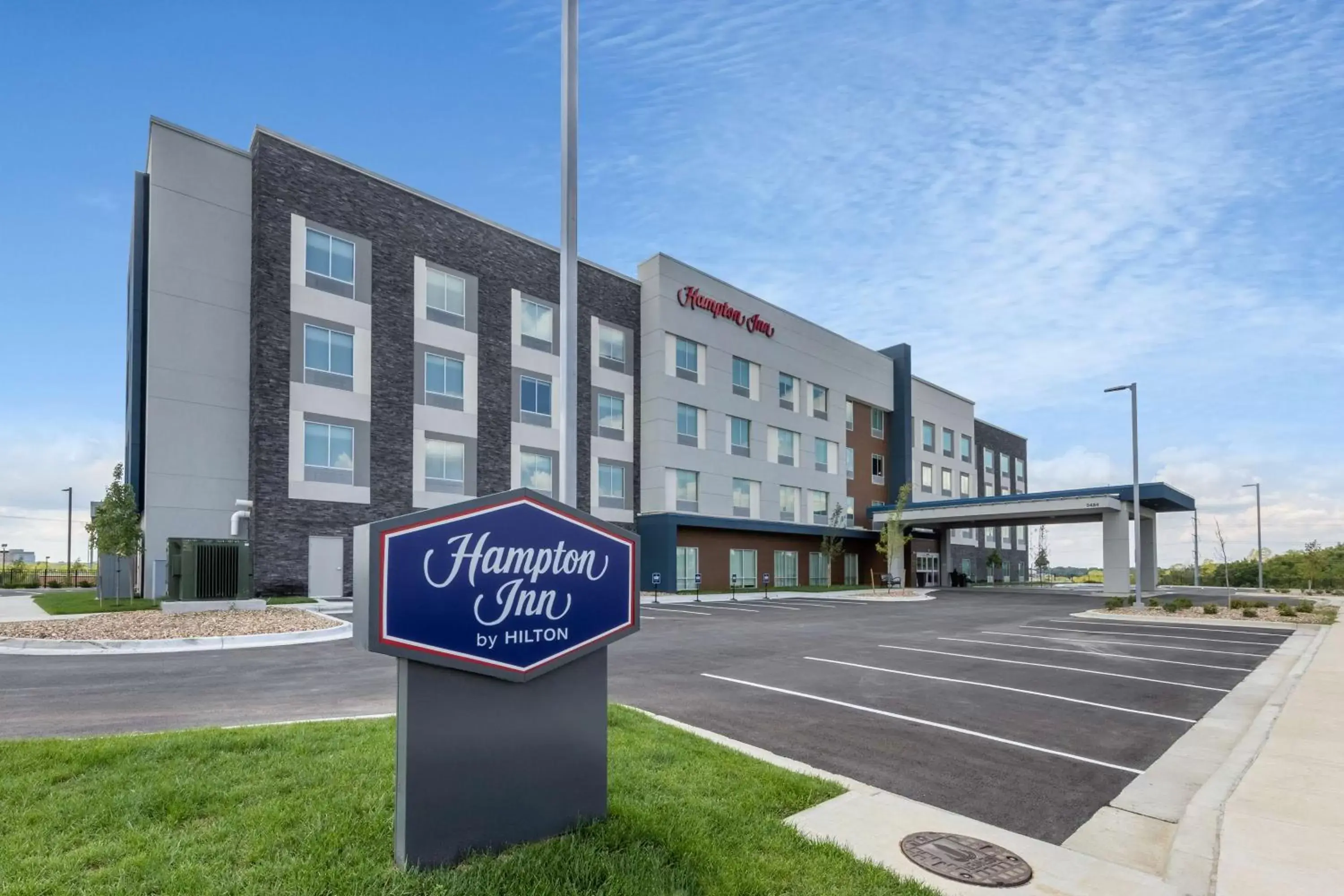 Property Building in Hampton Inn Kansas City Southeast, Mo