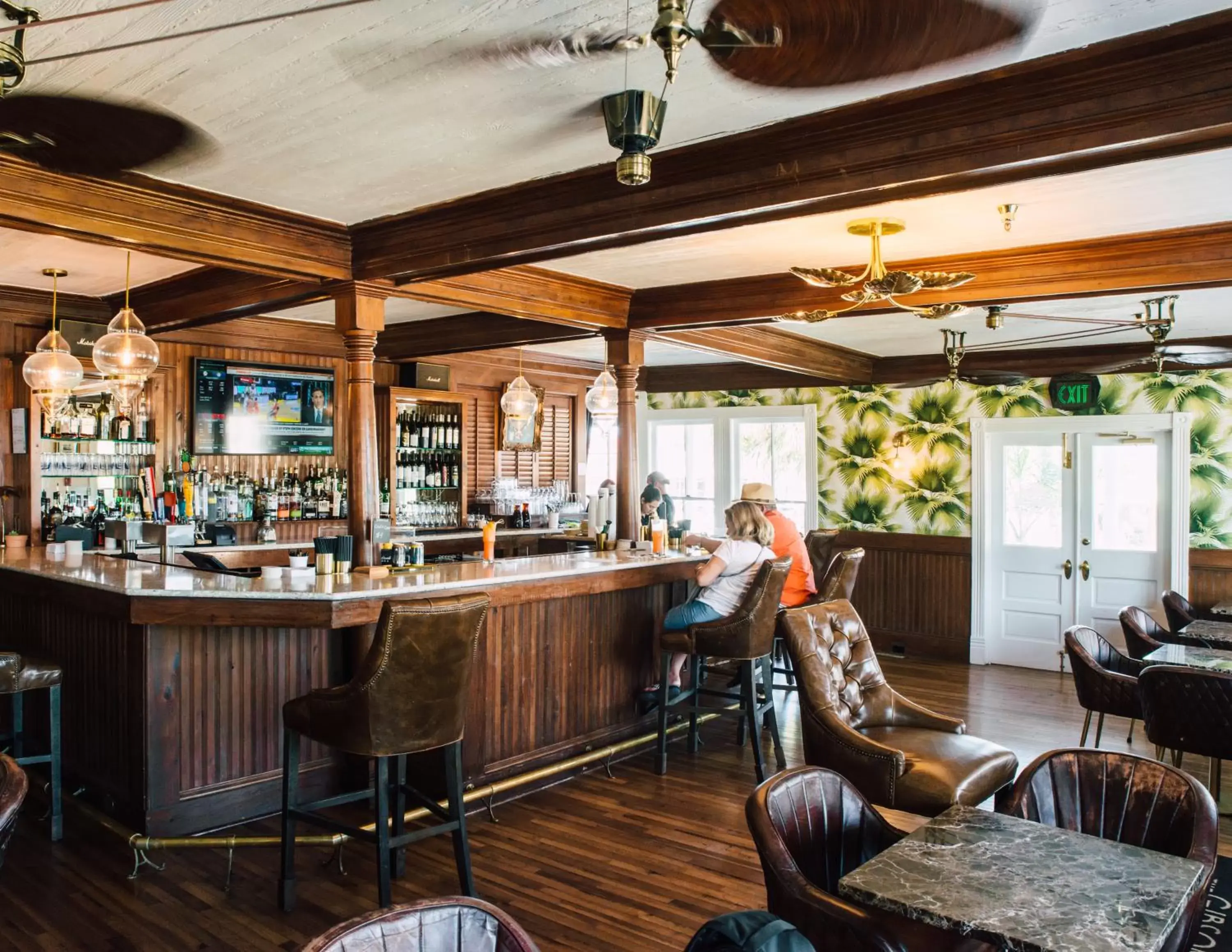 Lounge or bar in The Gibson Inn