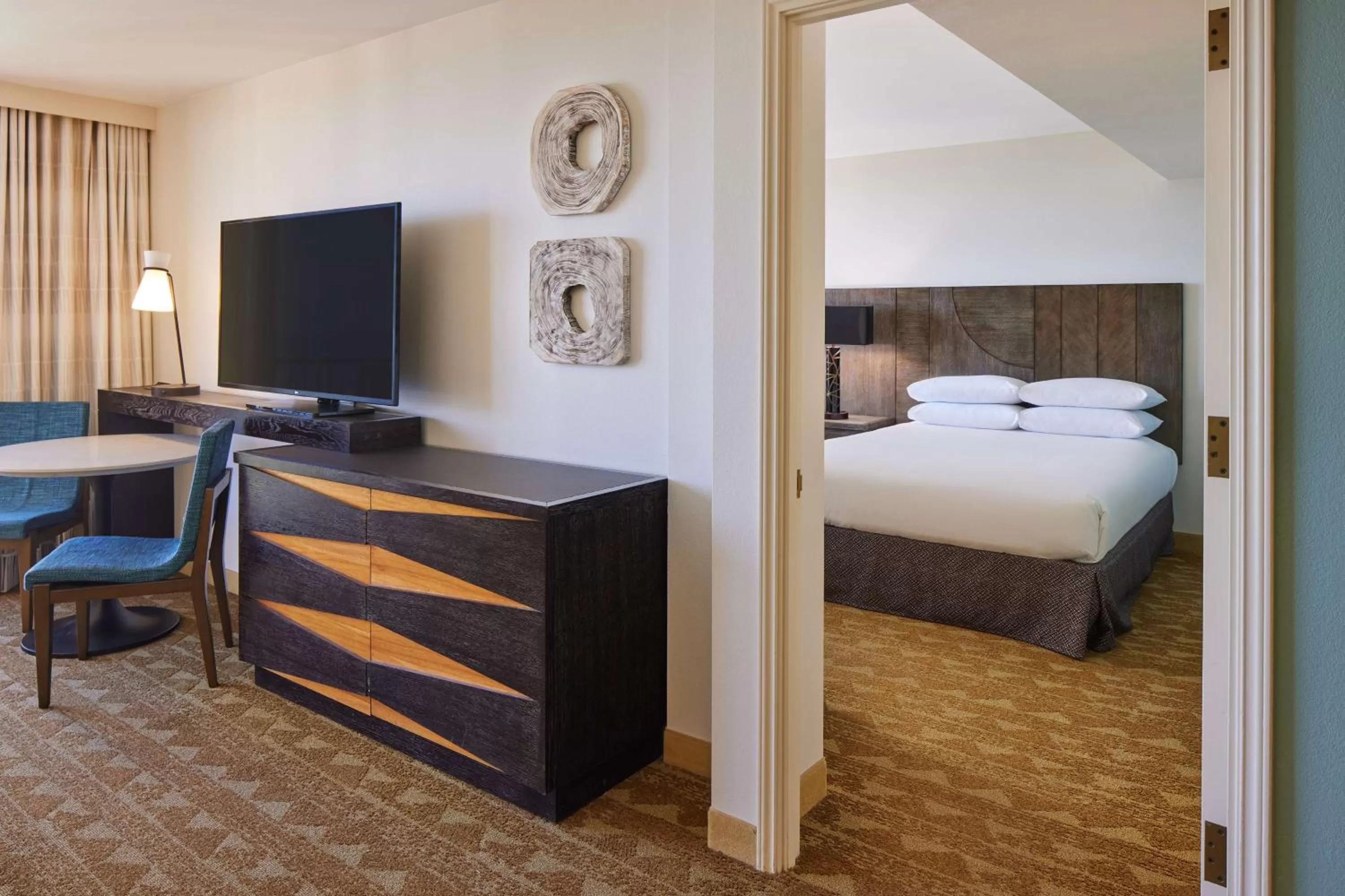 Living room, Bed in Embassy Suites by Hilton Waikiki Beach Walk