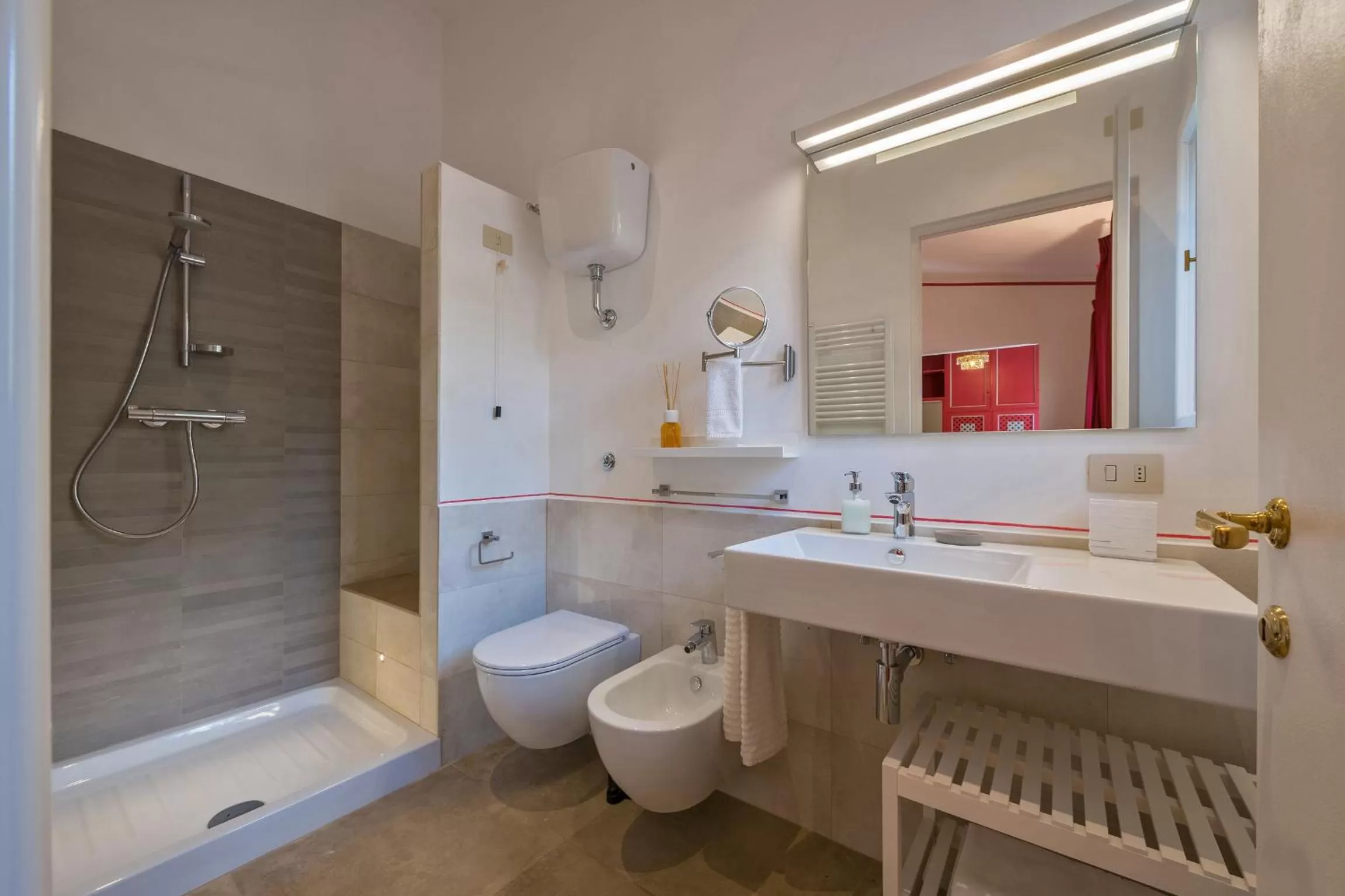 Bathroom in Drom Florence Rooms & Apartments