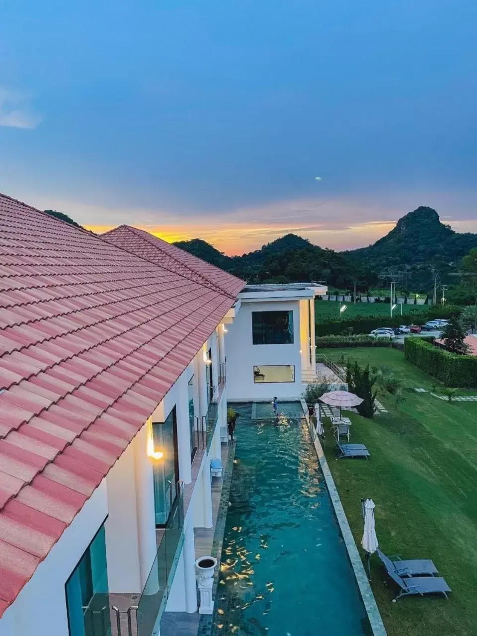 Pool View in Viva Montane Hotel Pattaya