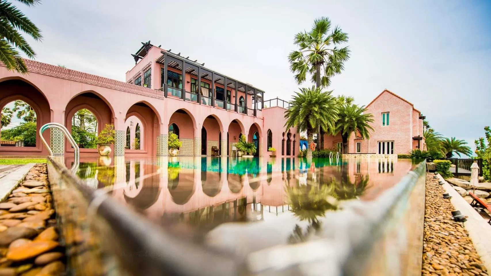 Property building in Villa Maroc Resort