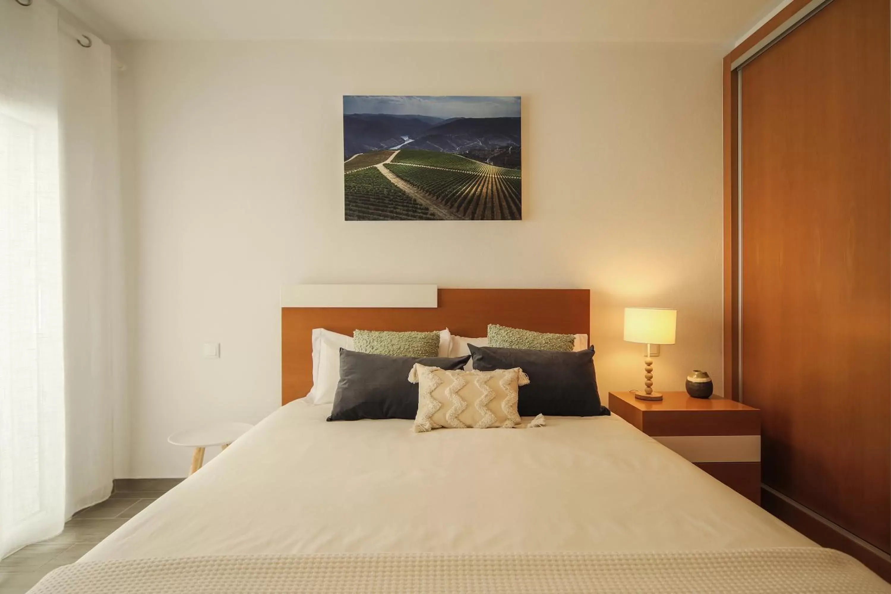Bedroom, Bed in Casa dos 4 Caminhos - Guest House Douro