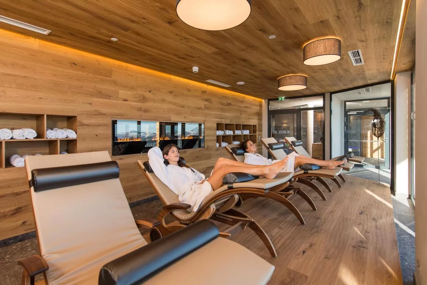 Guests in Berghotel Schmittenhöhe