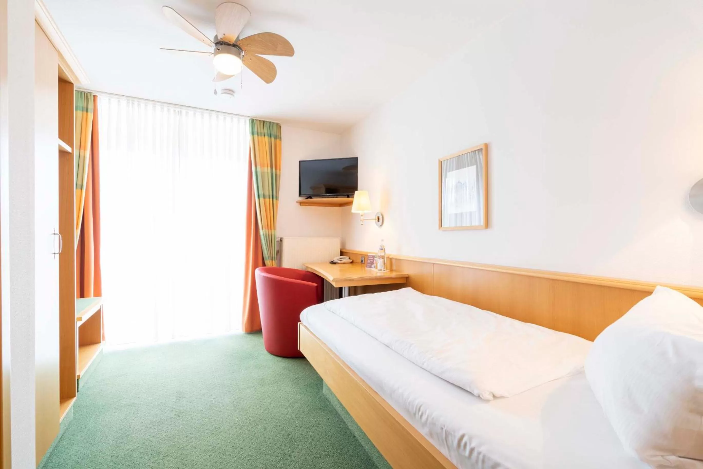 Bed in Hotel Brauerei Gasthof Höhn