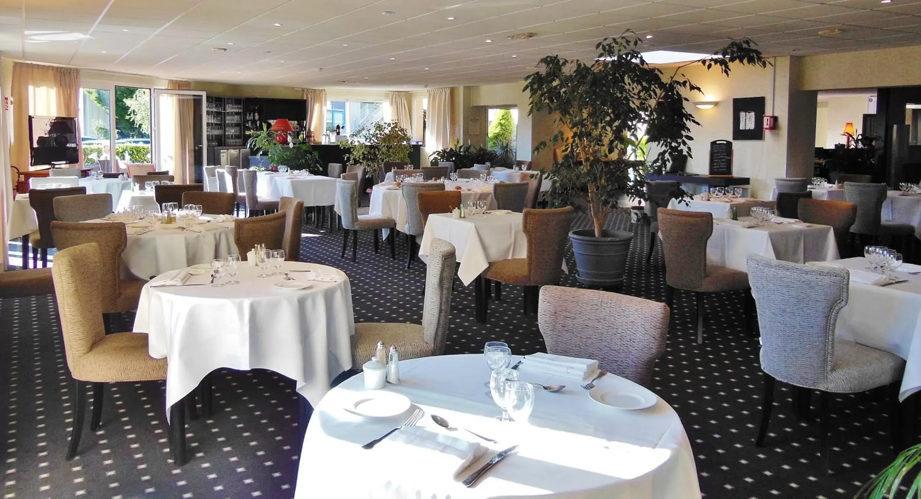 Restaurant/Places to Eat in The Originals City, Hotel Otelinn, Caen (Inter-Hotel)