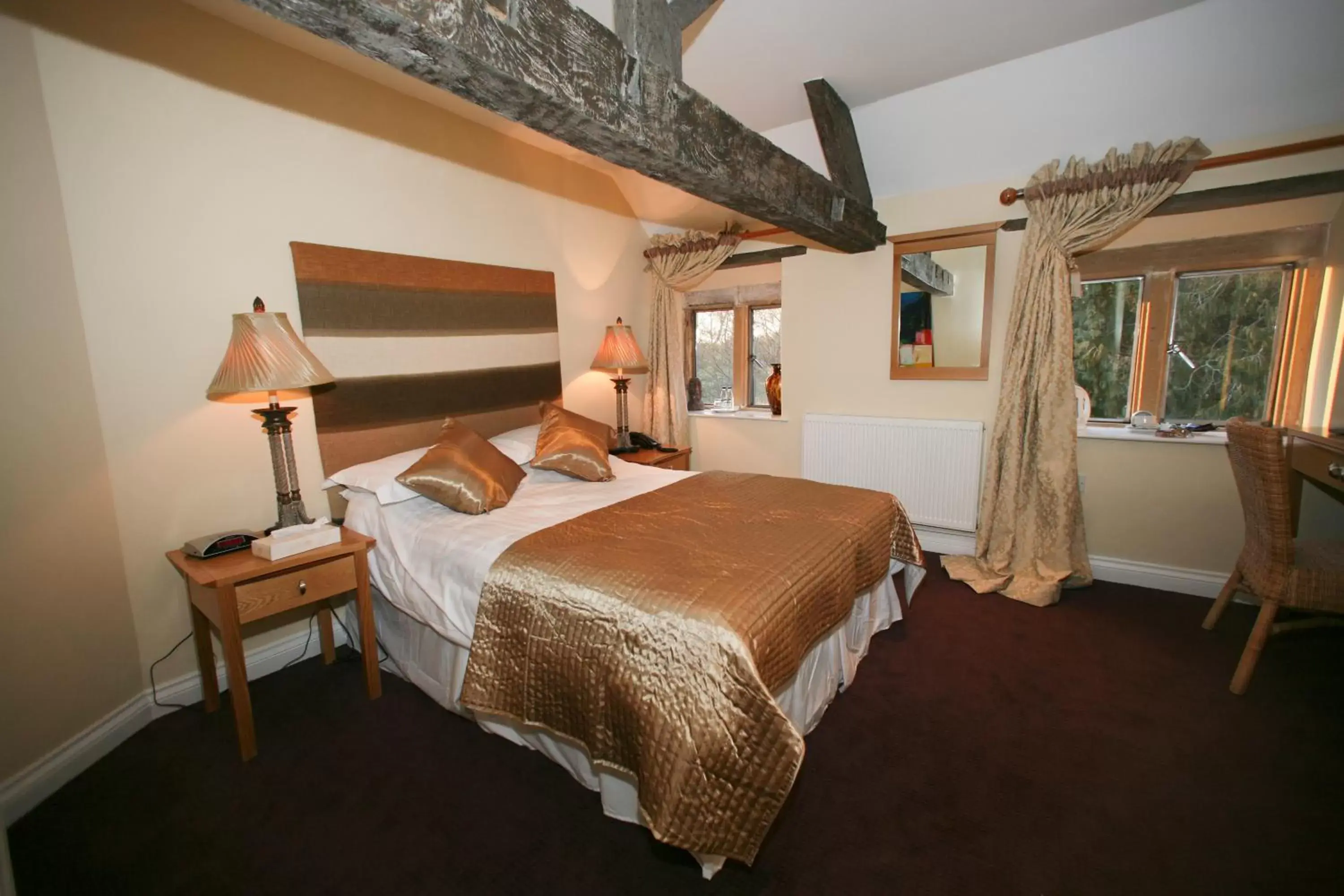 Bedroom, Bed in Hornsbury Mill