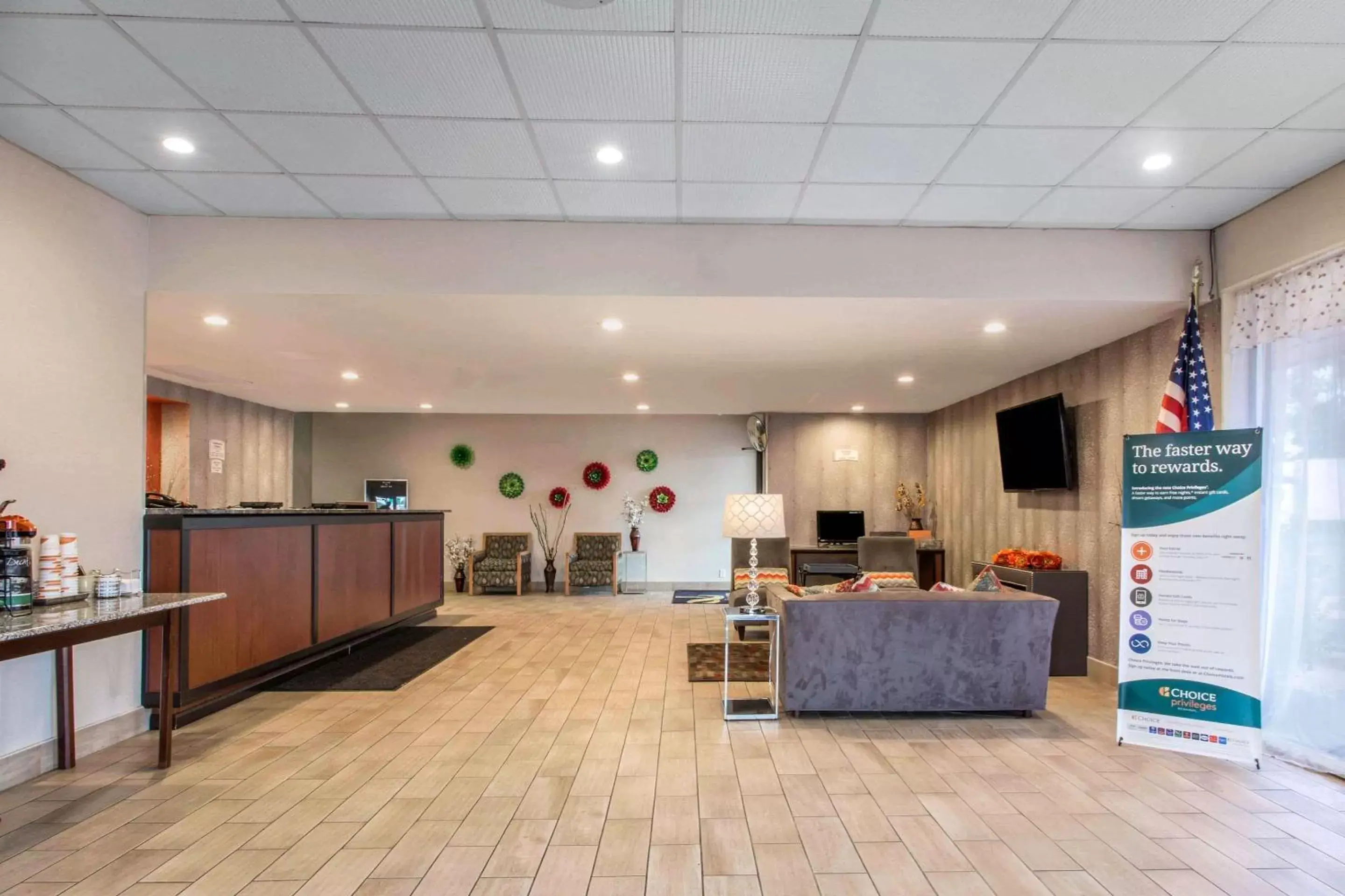 Lobby or reception, Lobby/Reception in Quality Inn West Springfield