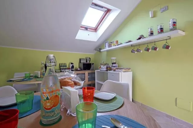 Communal lounge/ TV room in B&B Portanova