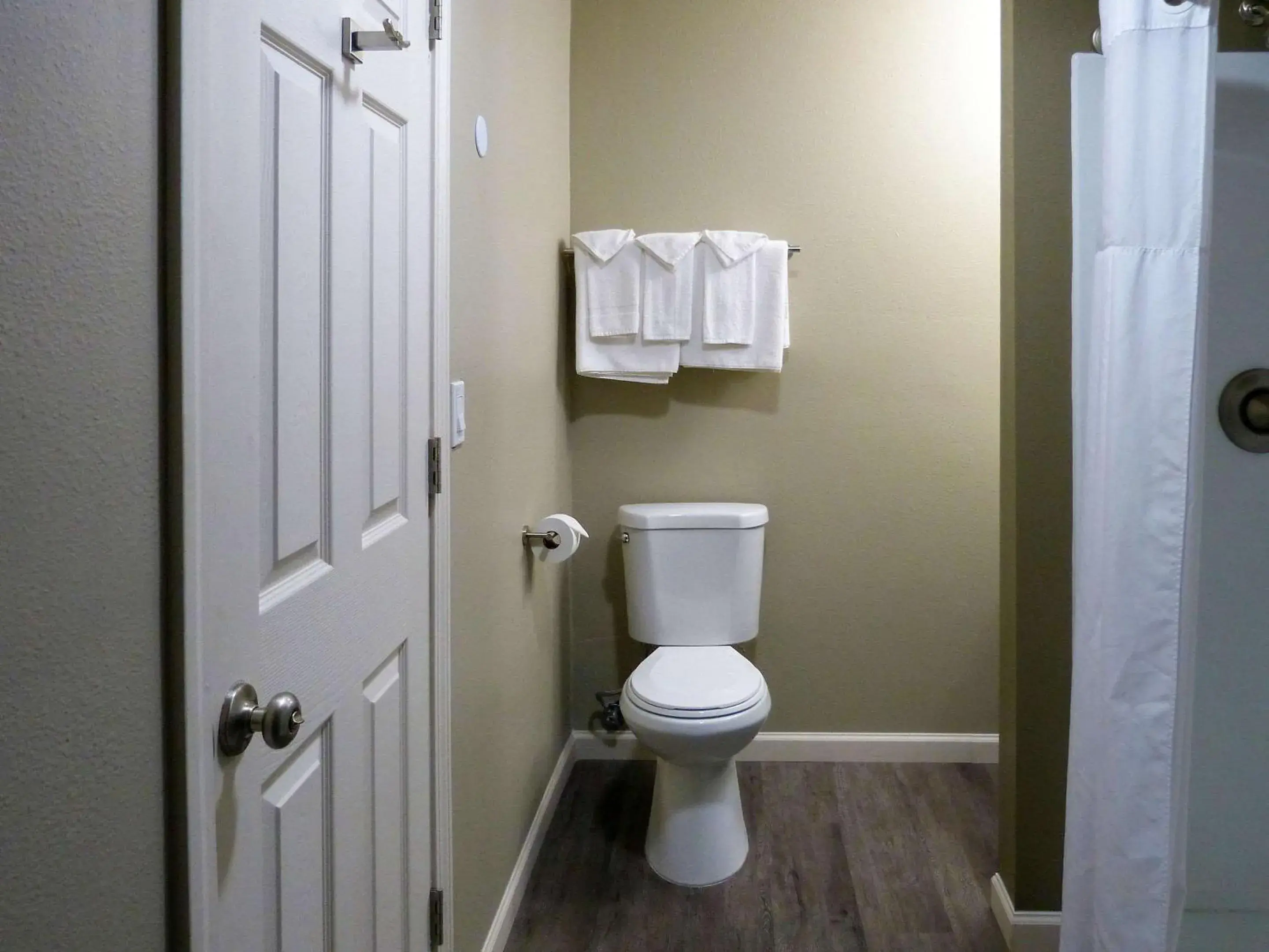 Bathroom in Rodeway Inn & Suites