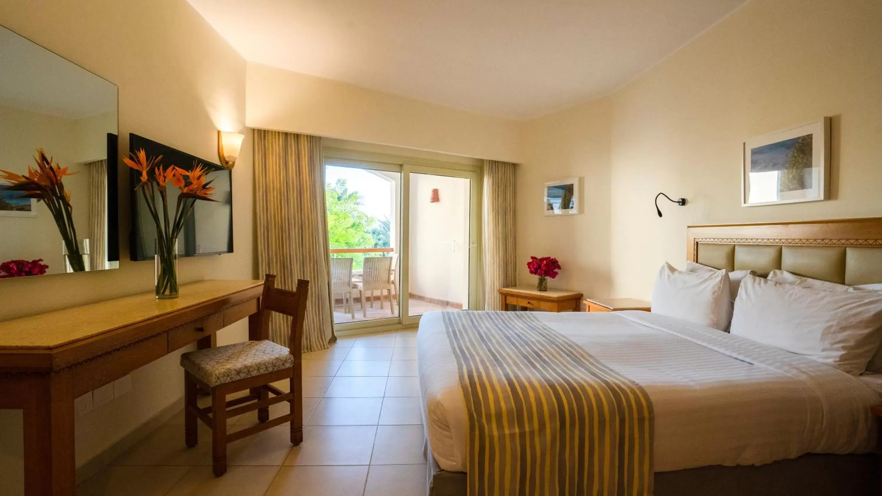 Photo of the whole room, Bed in Fort Arabesque Resort, Spa & Villas Photo of the whole room, Bed in Fort Arabesque Resort, Spa & Villas