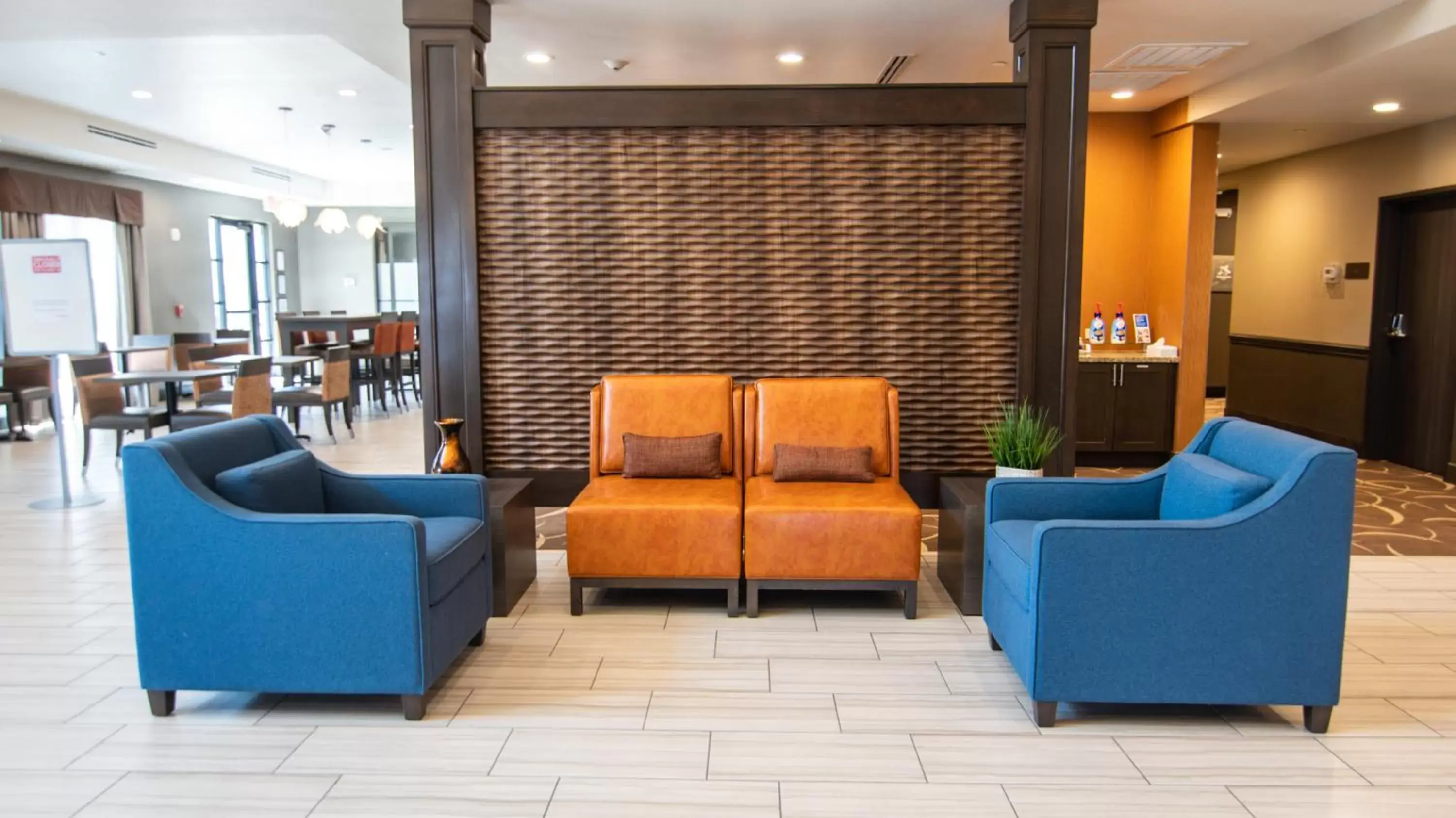 Lobby or reception, Lobby/Reception in Comfort Suites Northwest Houston At Beltway 8