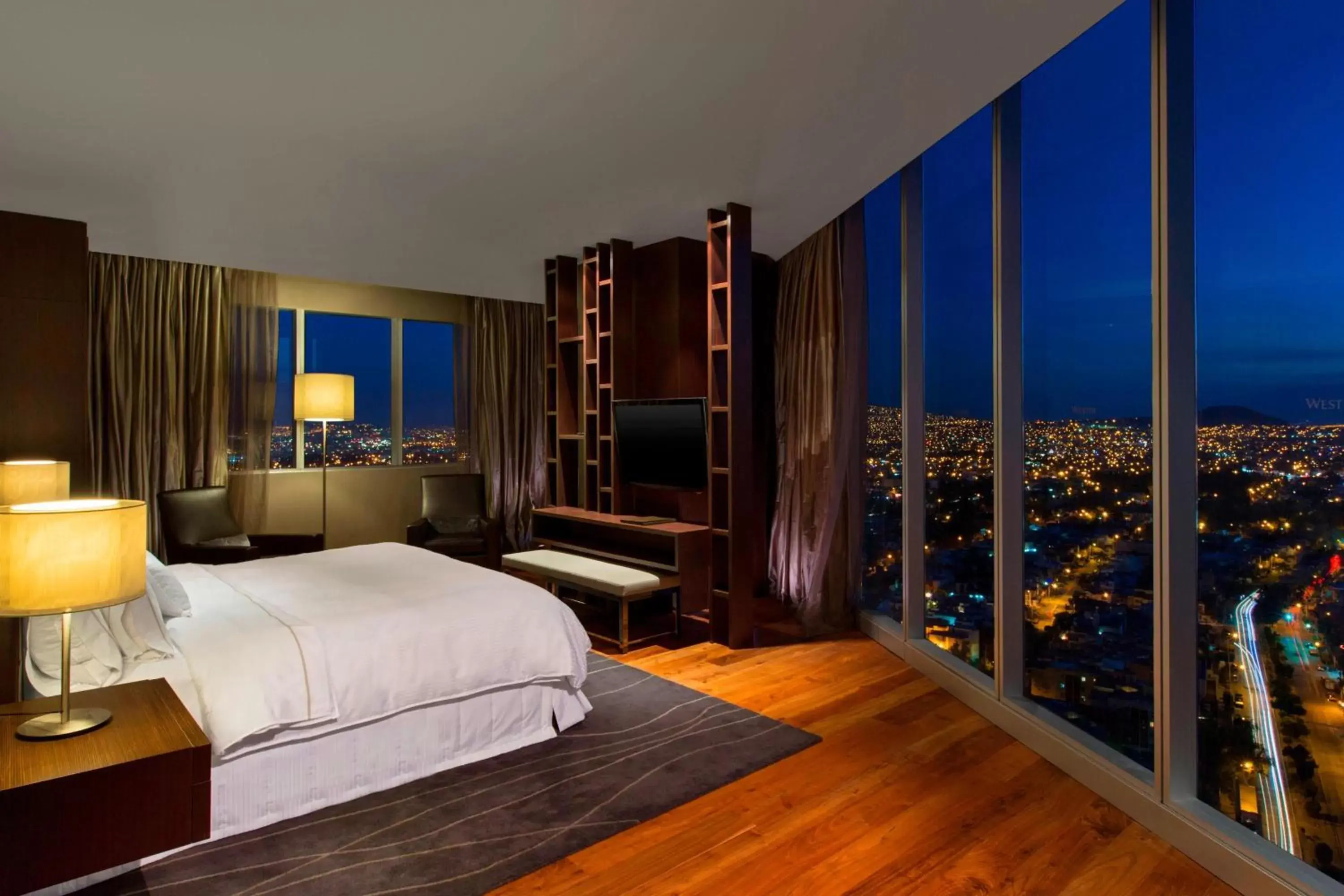 Bedroom in The Westin Guadalajara