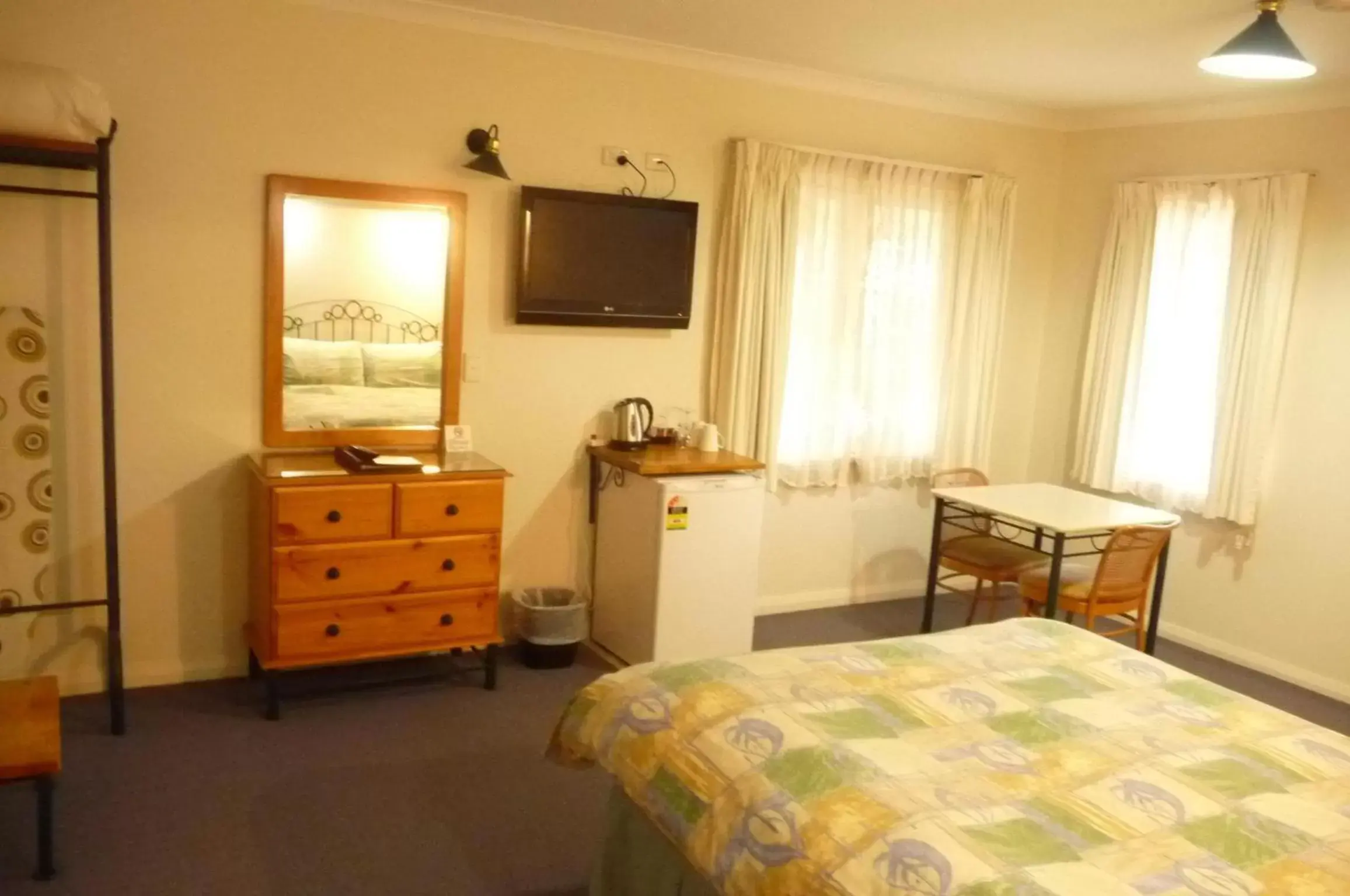 Deluxe Double or Twin Room in Nelsons of Bridgetown Deluxe Double or Twin Room in Nelsons of Bridgetown