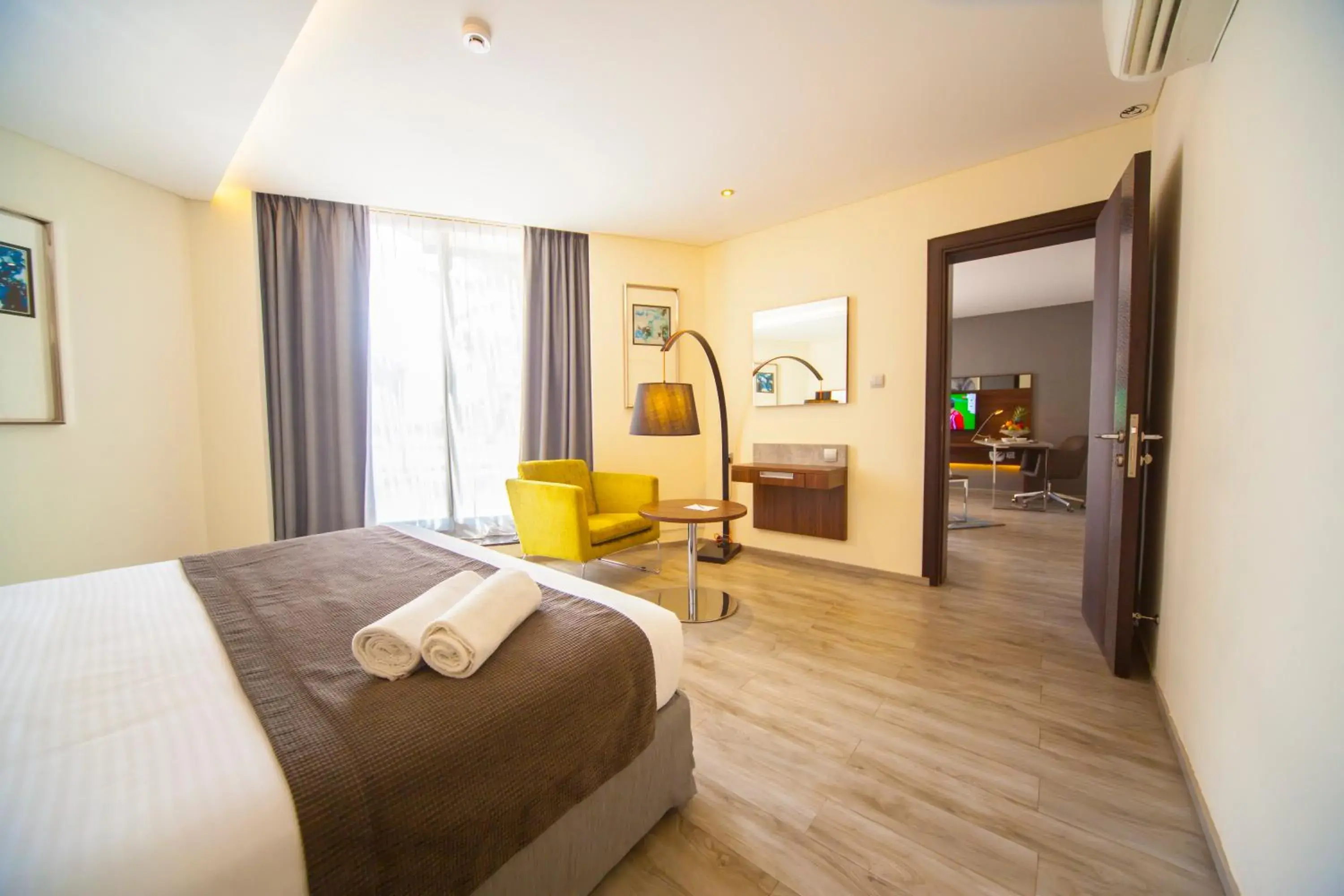 Deluxe One Bedroom Suite with Sea View in Pearl Hotel & Spa Deluxe One Bedroom Suite with Sea View in Pearl Hotel & Spa