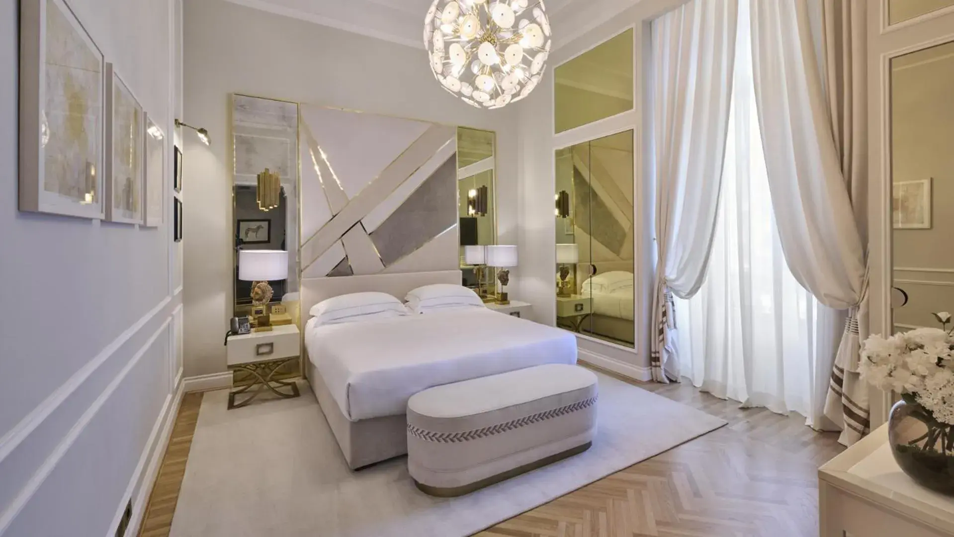 Bed in Grand Hotel Principe Di Piemonte