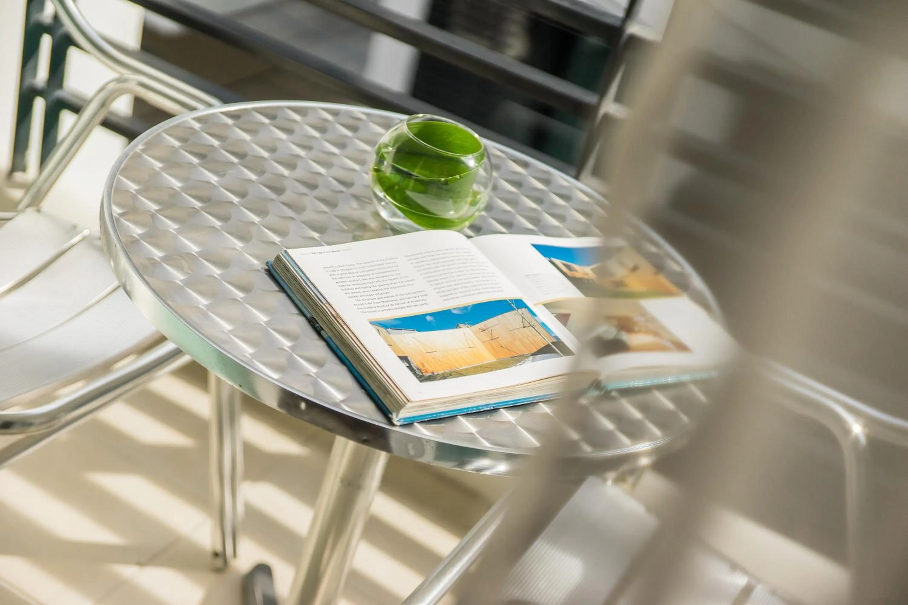 Seating area in Sea Me Spring Too Hotel