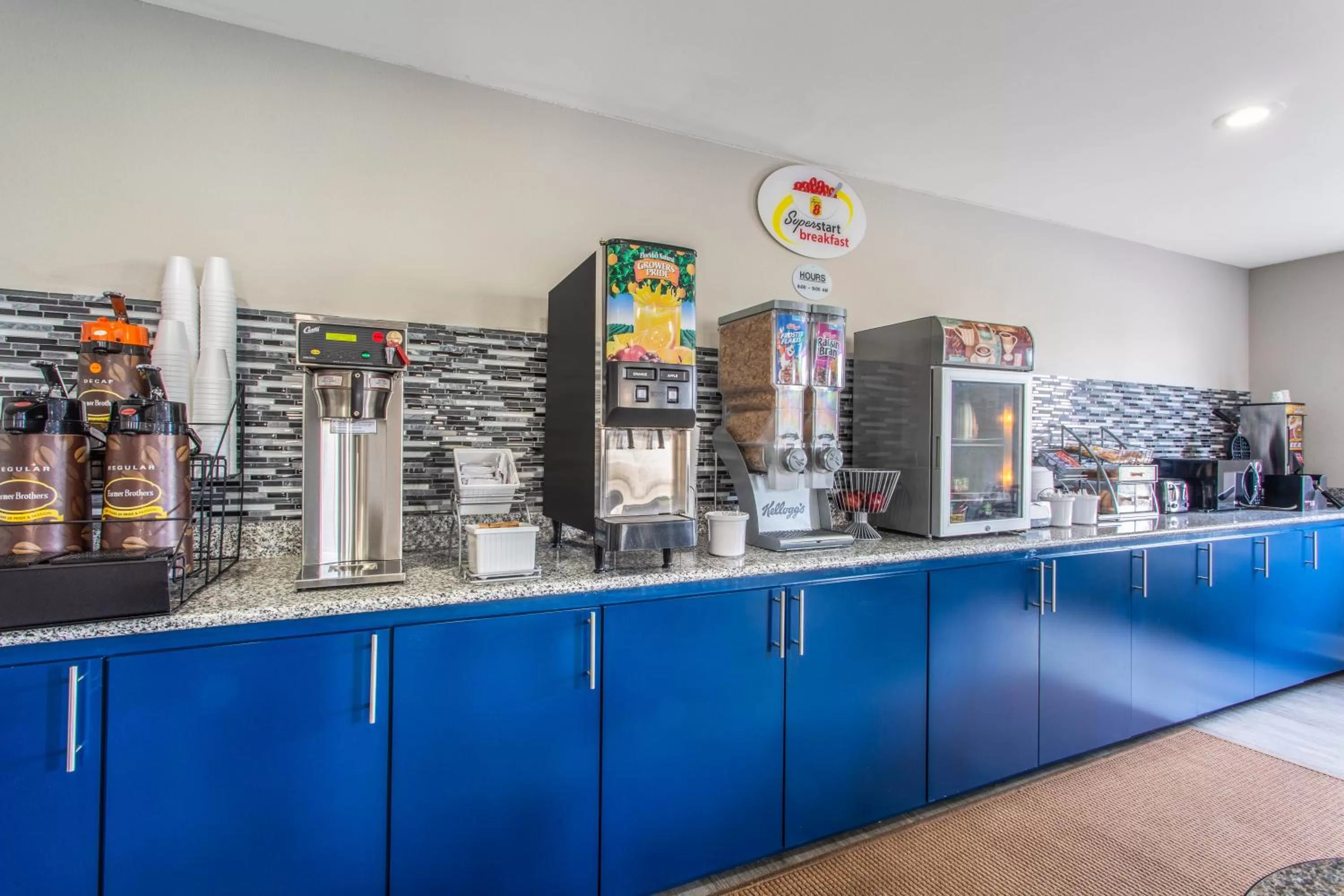 Breakfast in Super 8 by Wyndham Florence