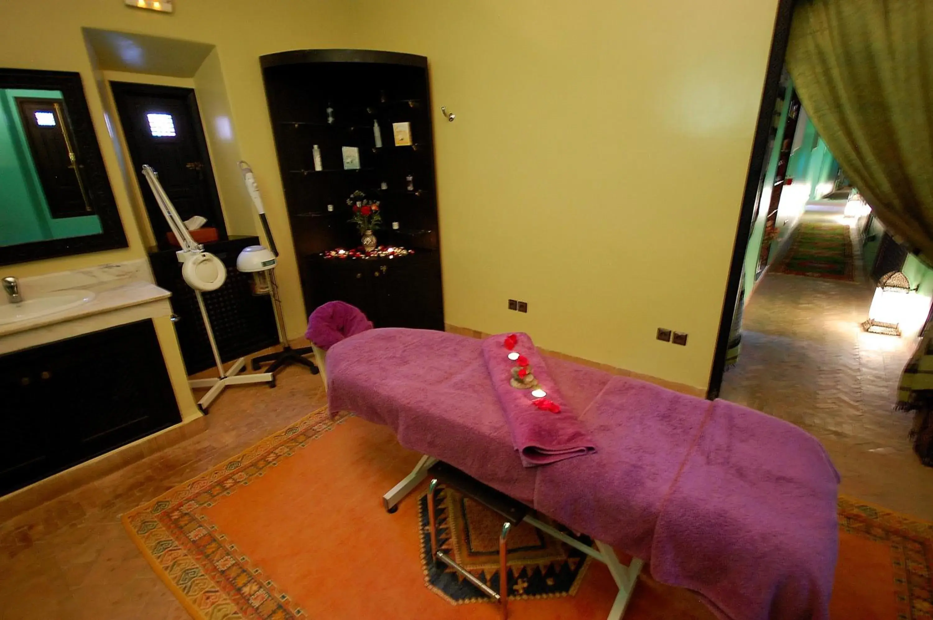 Massage, Spa/Wellness in Les Borjs De La Kasbah