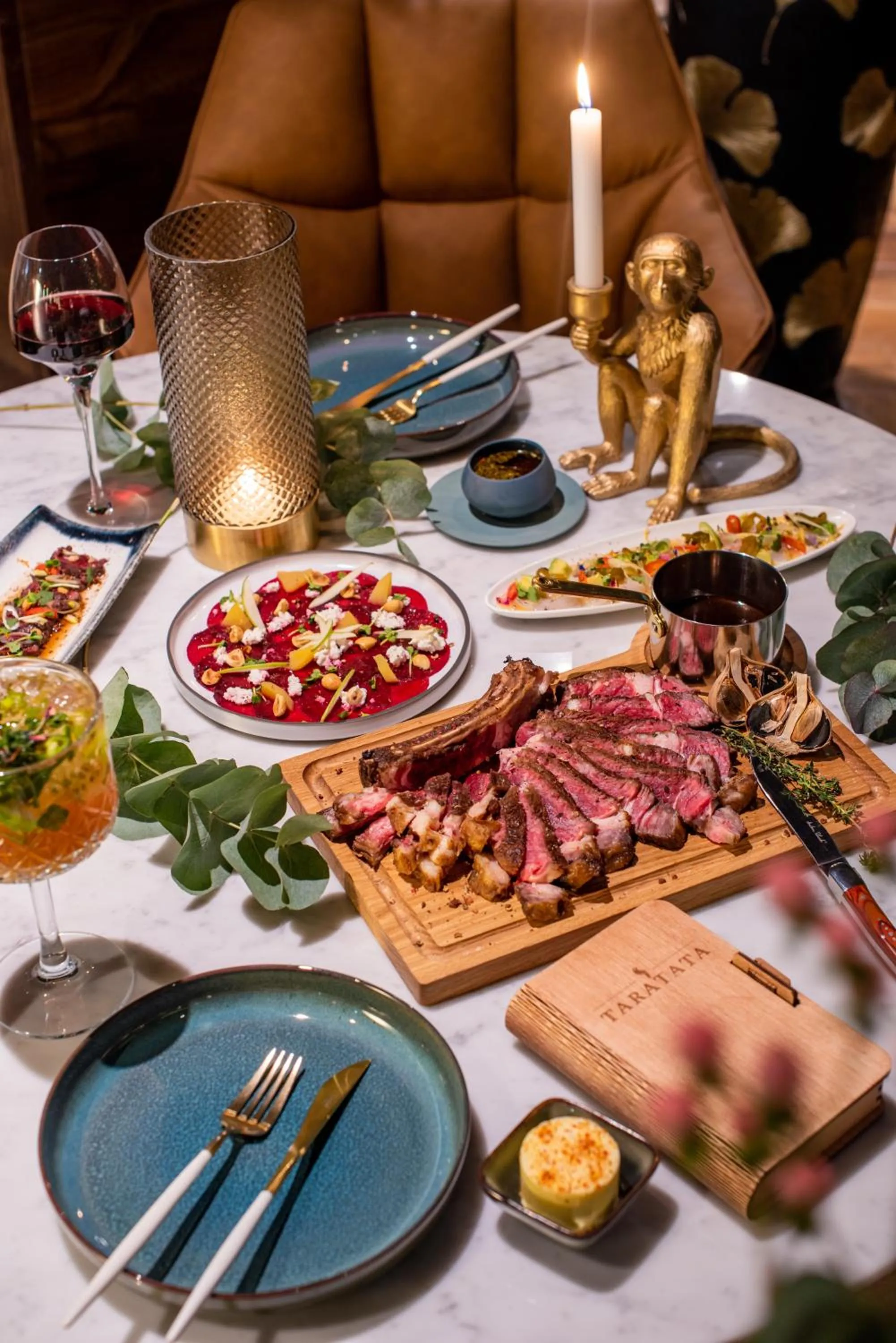 Food and drinks in Hotel Bristol Verbier