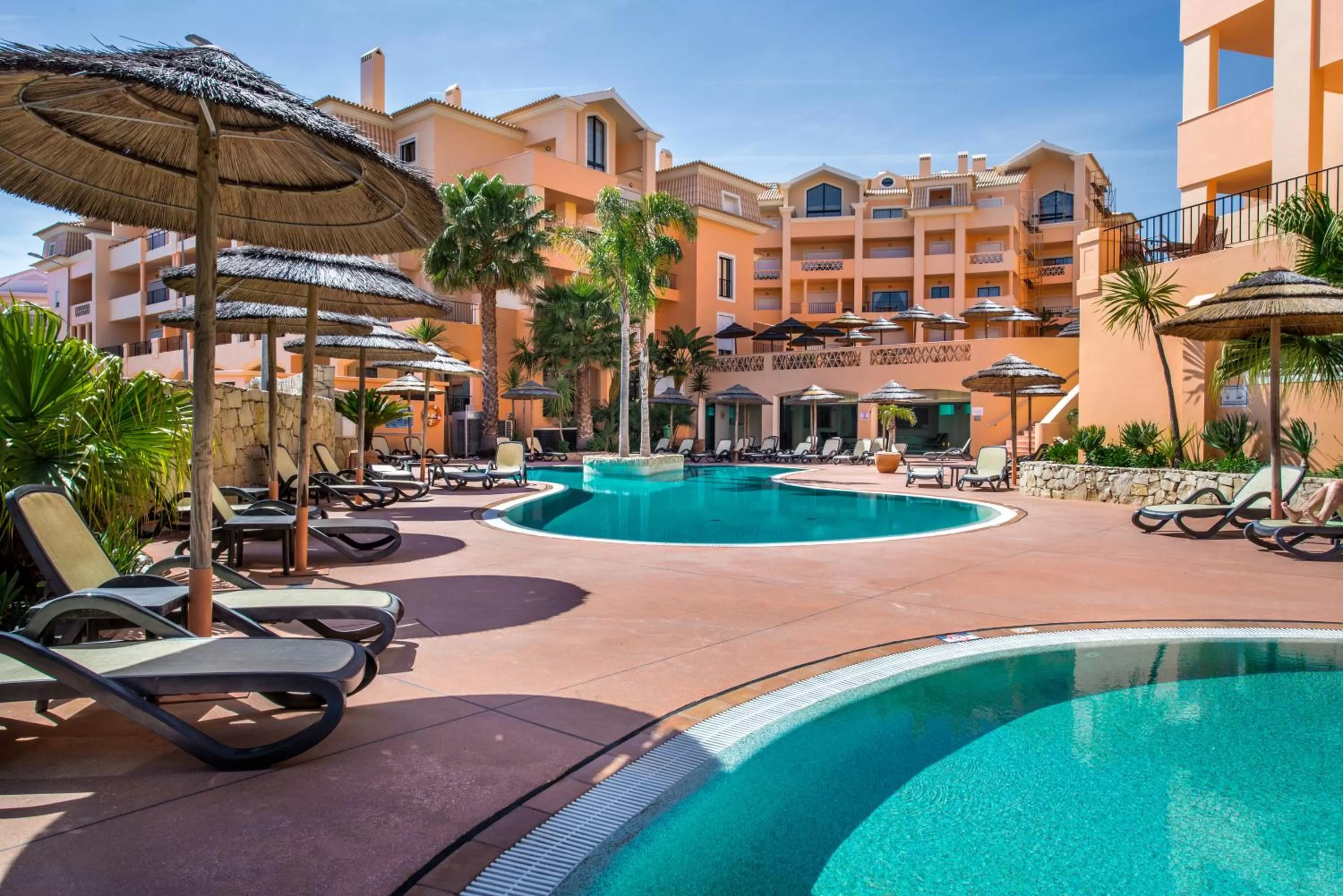 Swimming pool in Estrela da Luz Resort