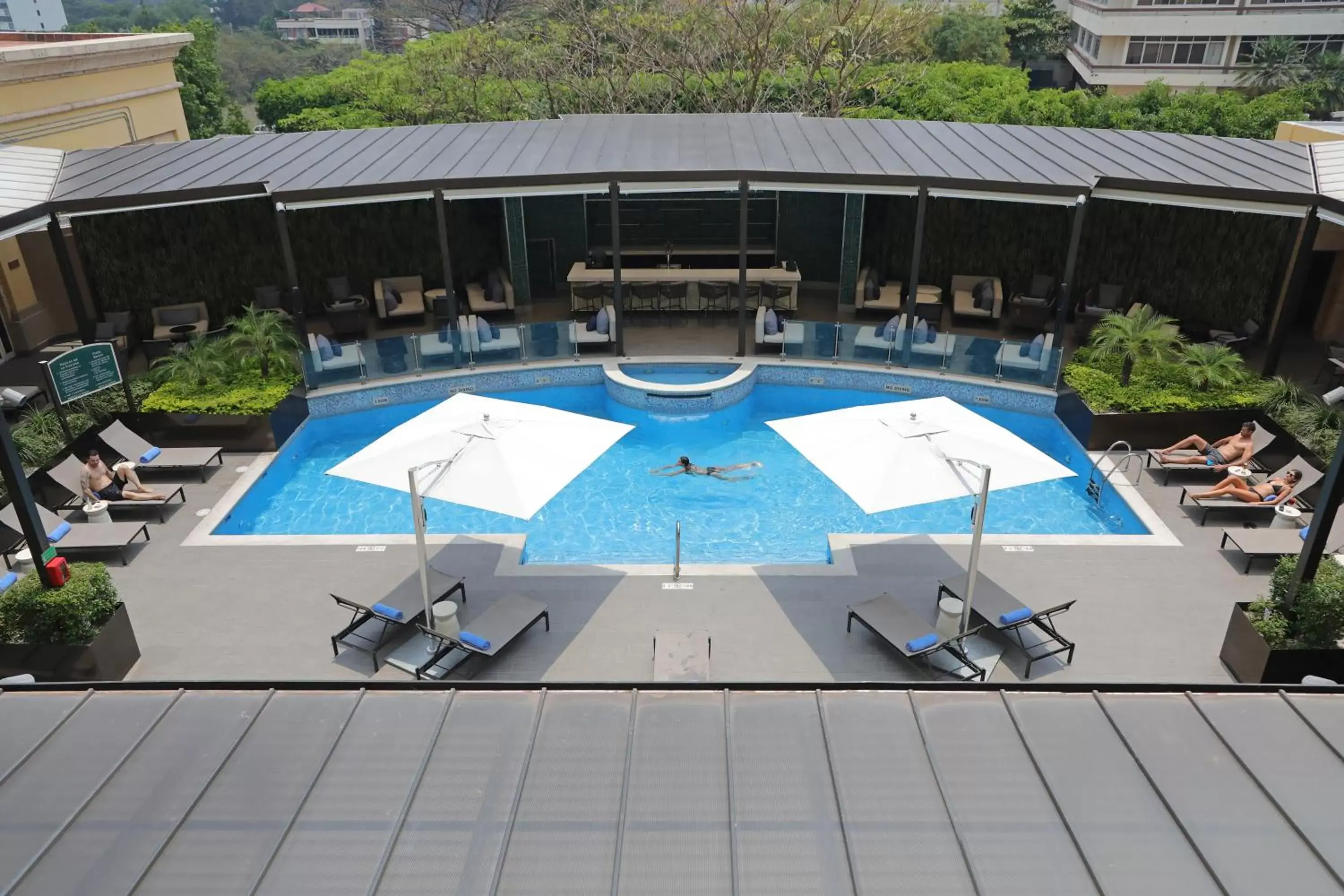 Solarium, Pool View in Hotel Real Intercontinental Tegucigalpa, an IHG Hotel
