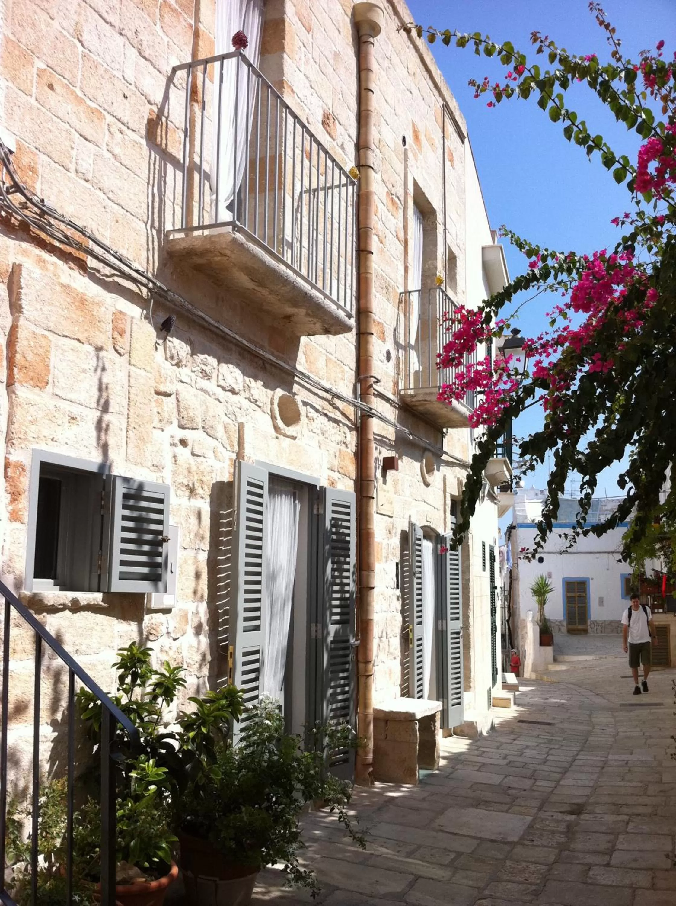 Facade/entrance in Antico Mondo Rooms & Suites
