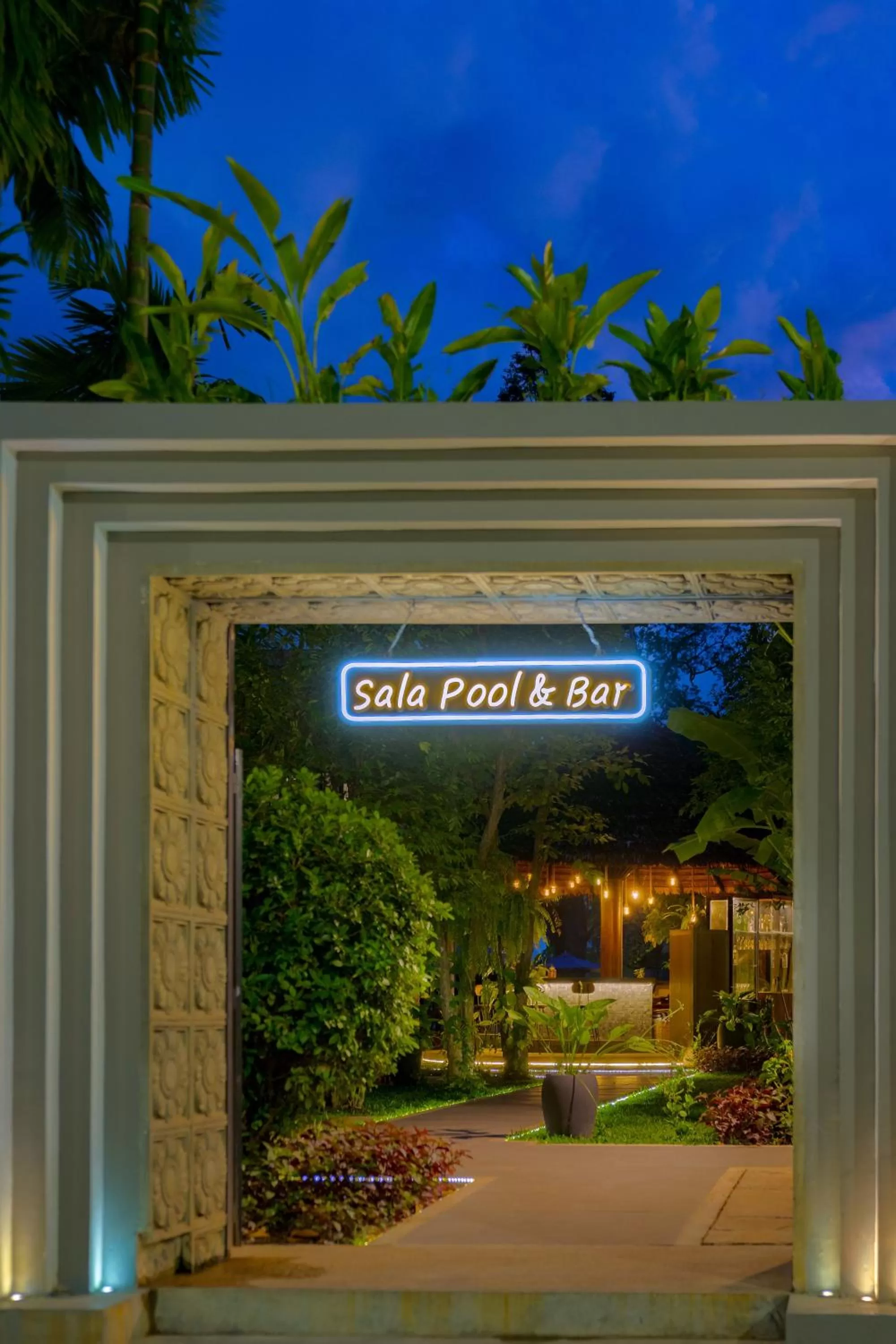 Lounge or bar in Koulen Hotel