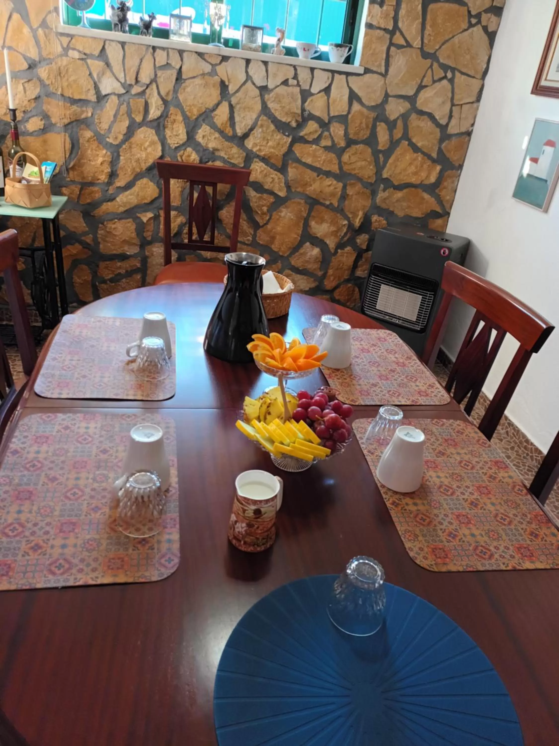 Food and drinks in B&B Quinta da Romãzeira