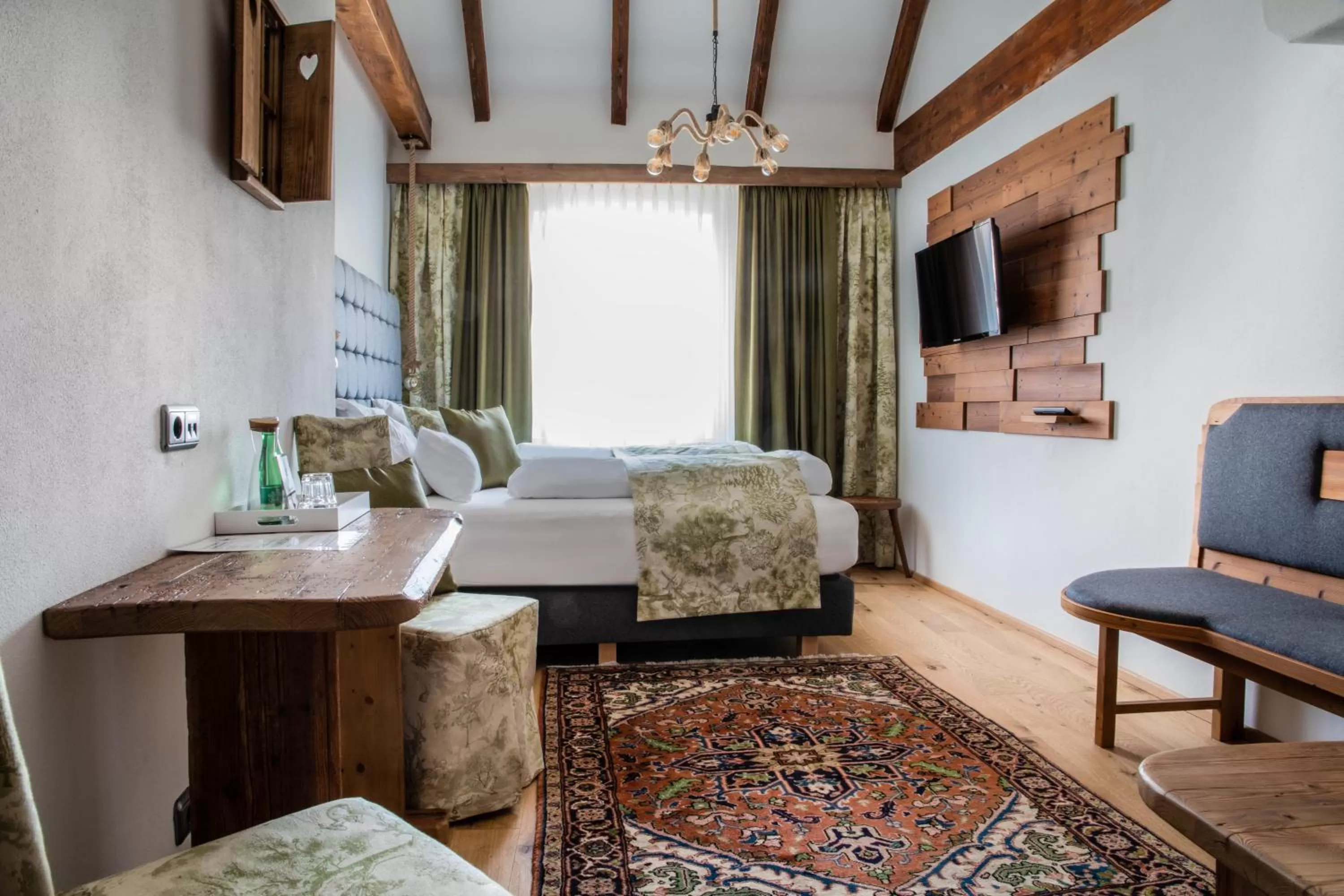 Bed in Gasthof Lend-Platzl