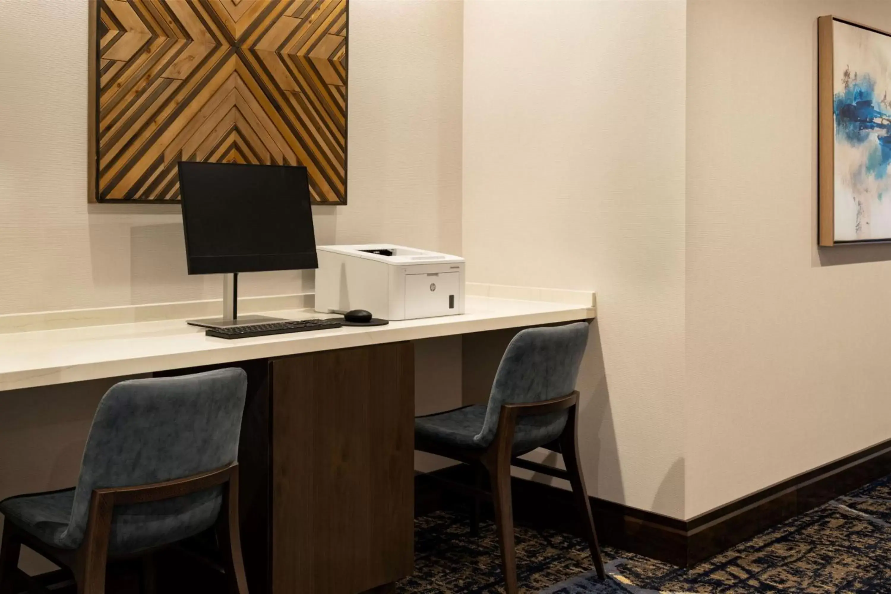 Business facilities, TV/Entertainment Center in AC Hotel by Marriott Oakland Downtown