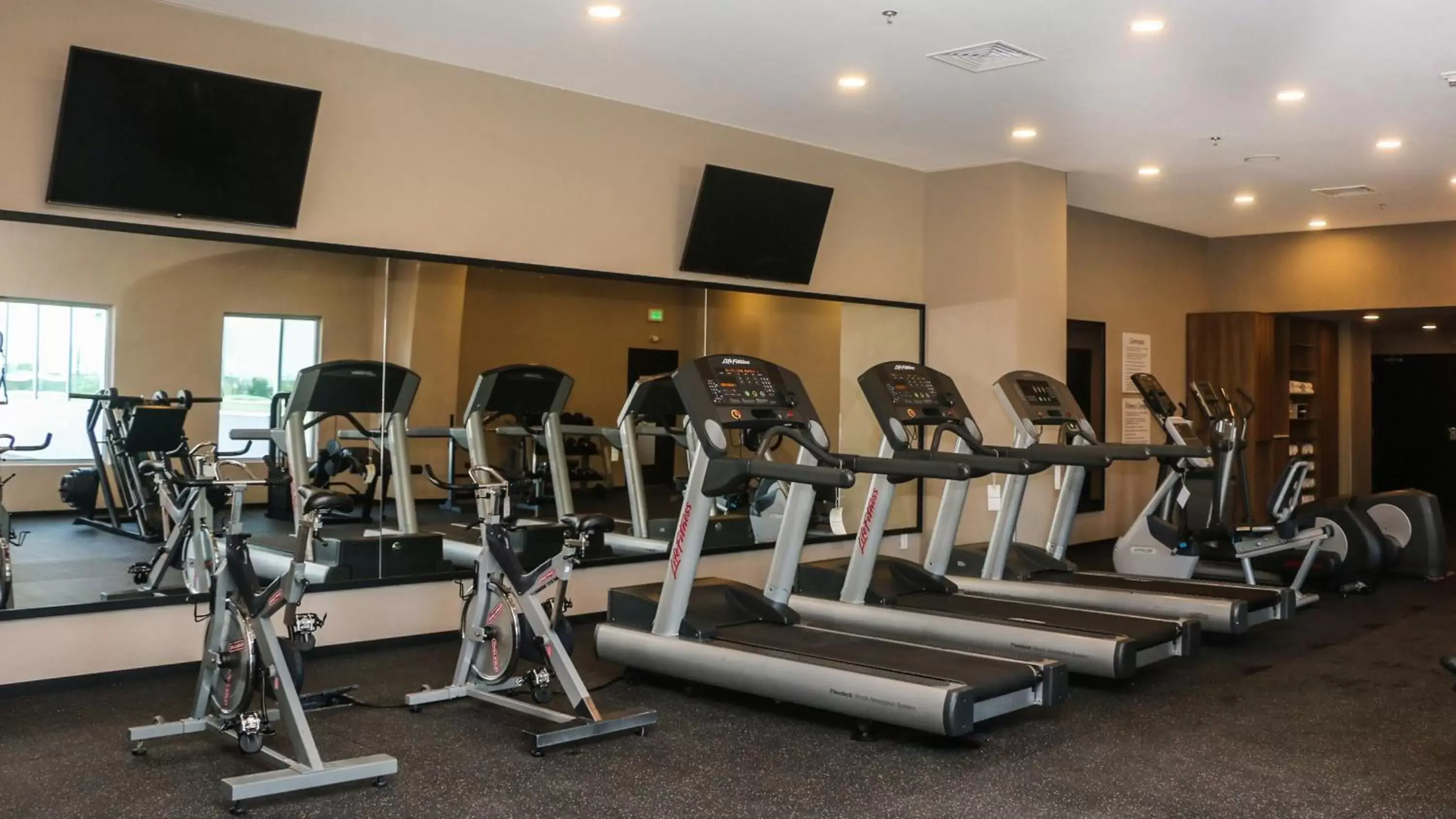 Spa and wellness centre/facilities, Fitness Center/Facilities in Holiday Inn San Luis Potosi-Quijote, an IHG Hotel