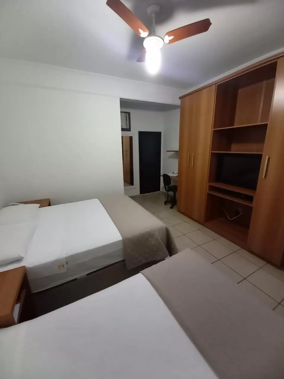 Bed in Hotel Flat Alameda