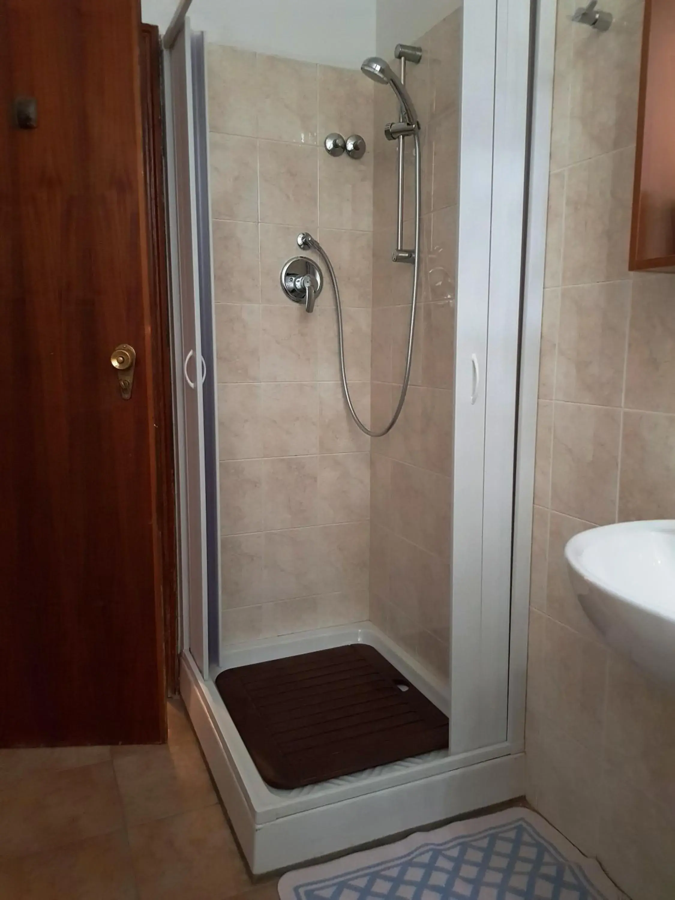 Bathroom in Hotel San Geminiano