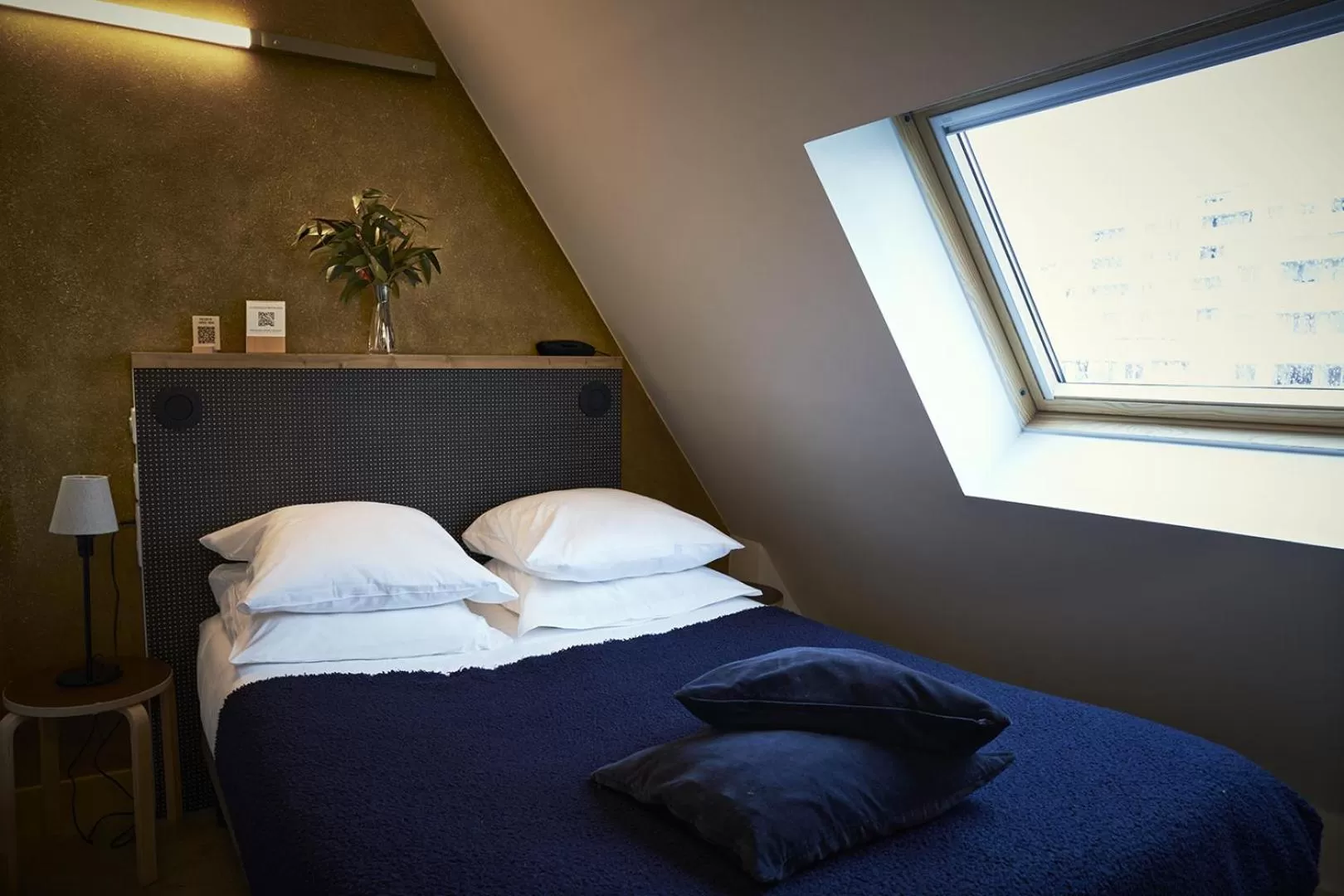 Bed in Hôtel La Nouvelle République & Hammam