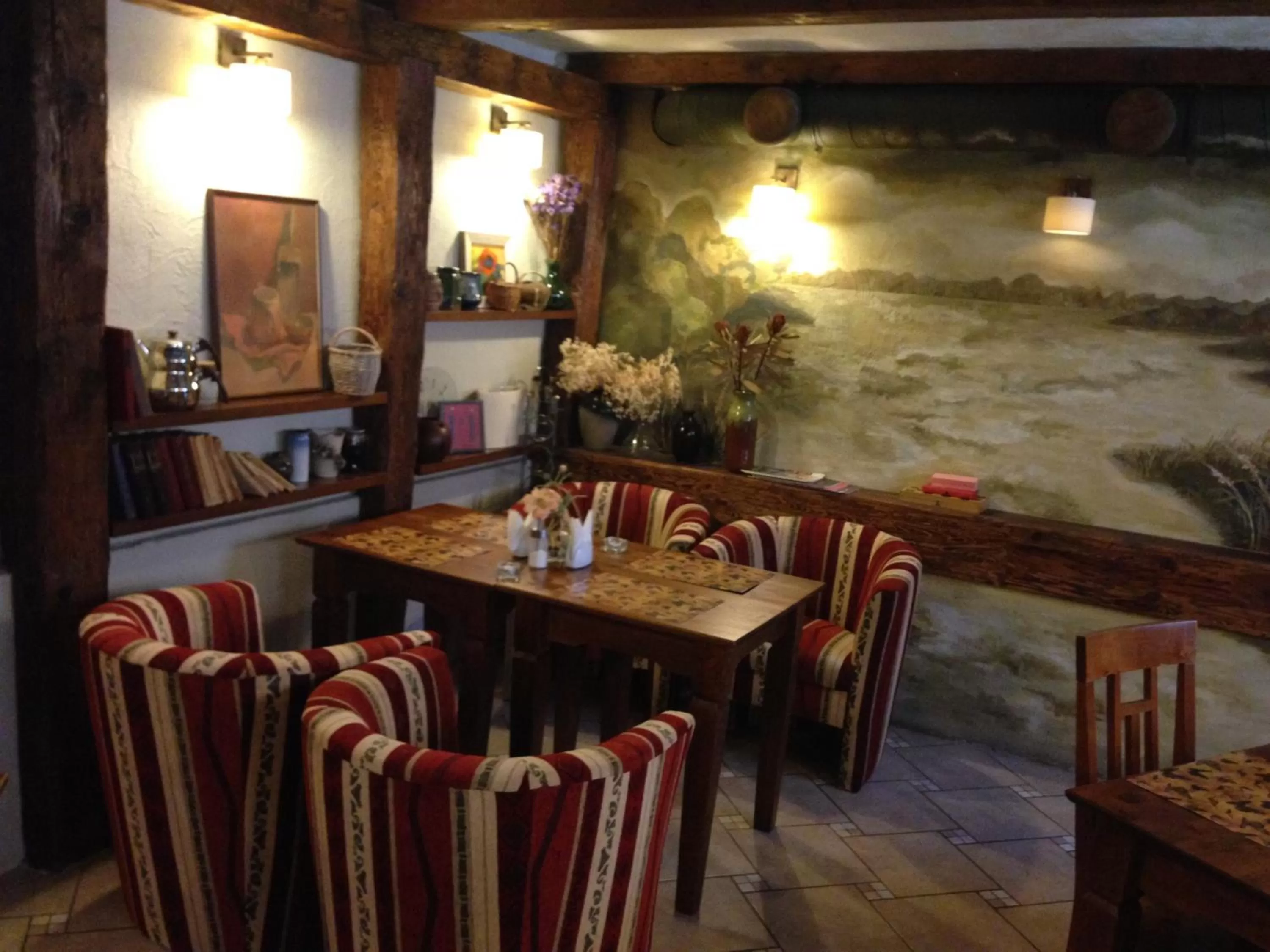 Restaurant/places to eat in Hotel Vilhelmine