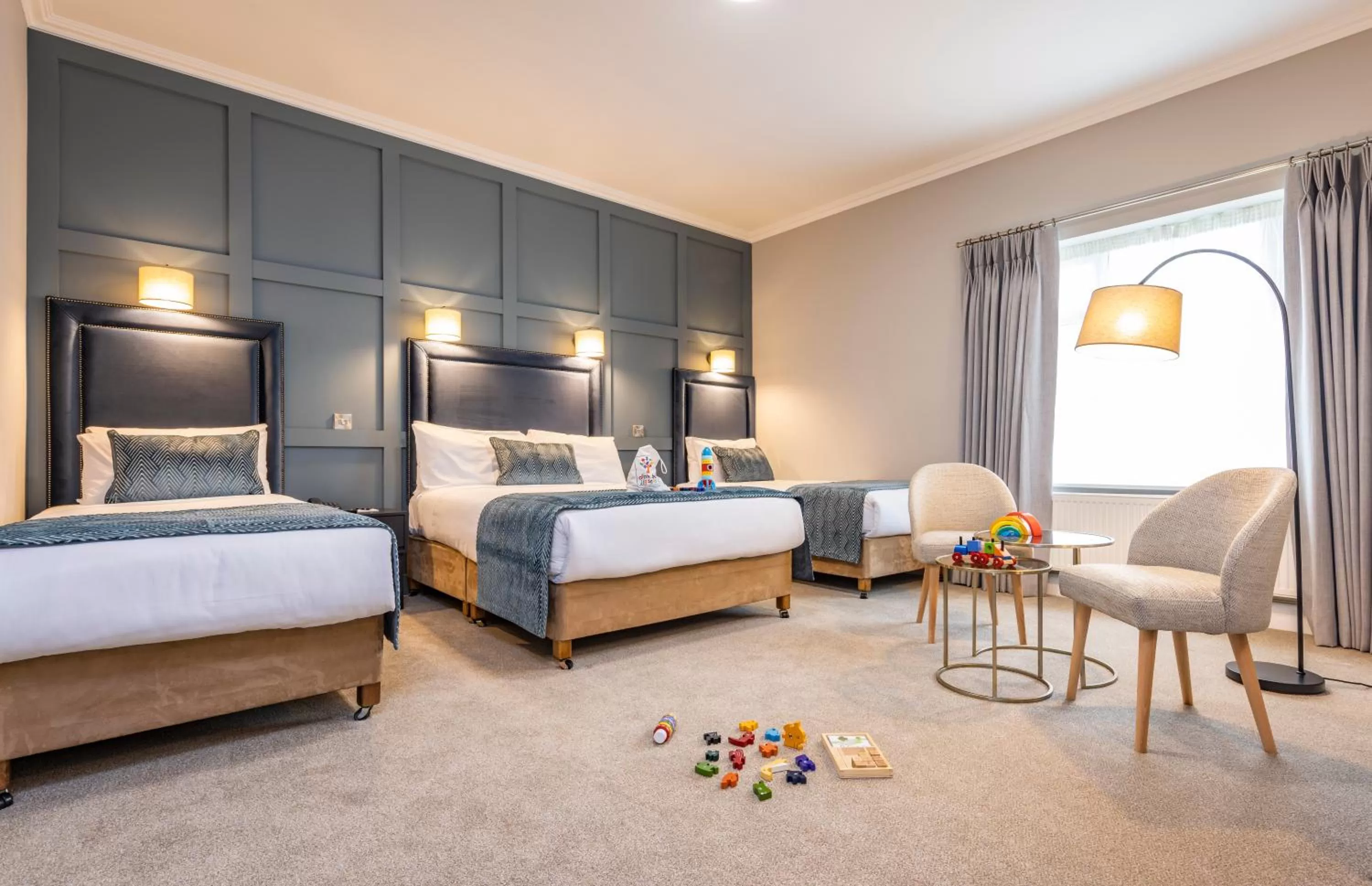 Bedroom, Bed in The Sandymount Hotel