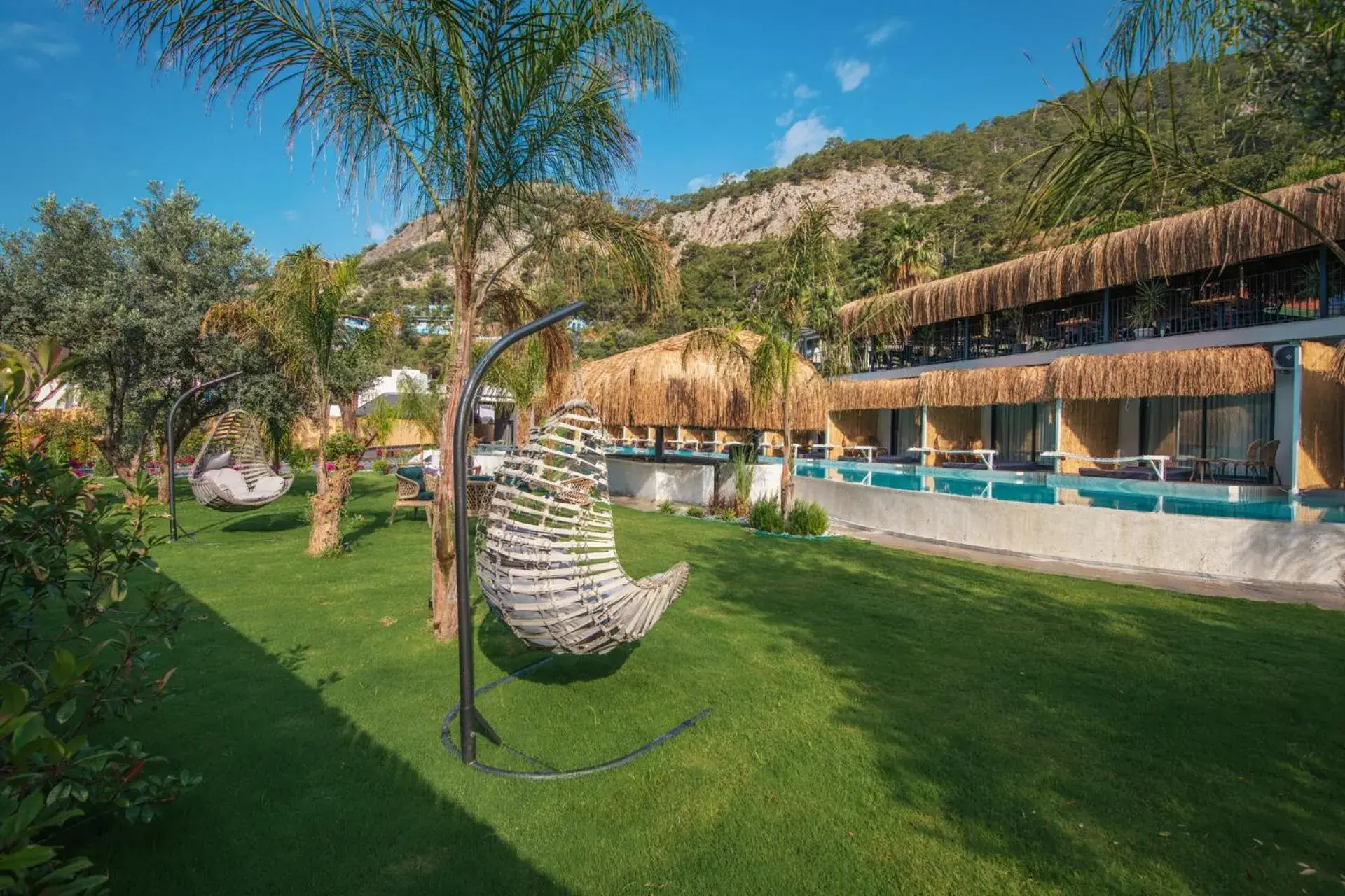 Garden, Swimming Pool in Morina Deluxe Hotel