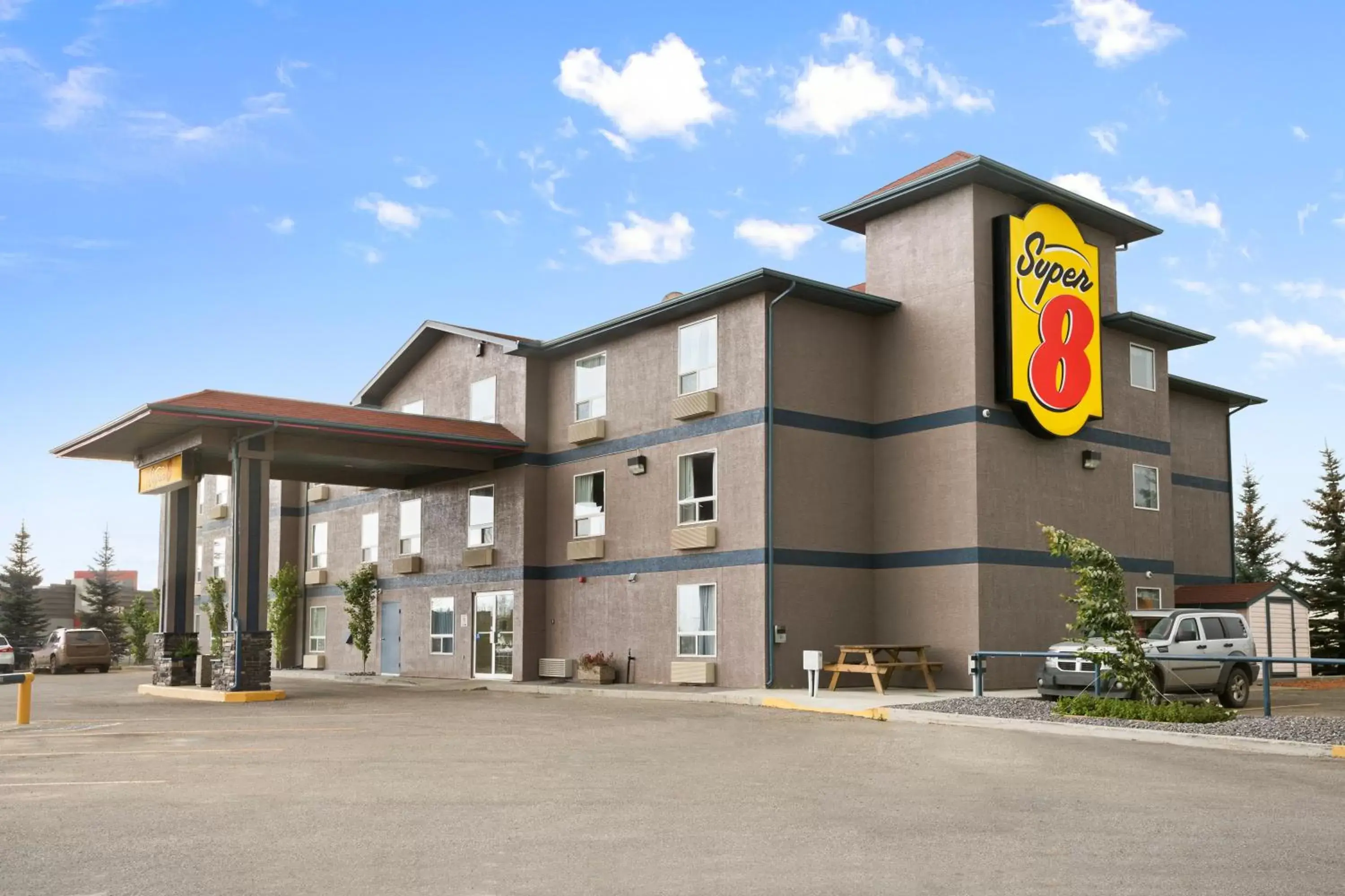 Property Building in Super 8 by Wyndham Whitecourt