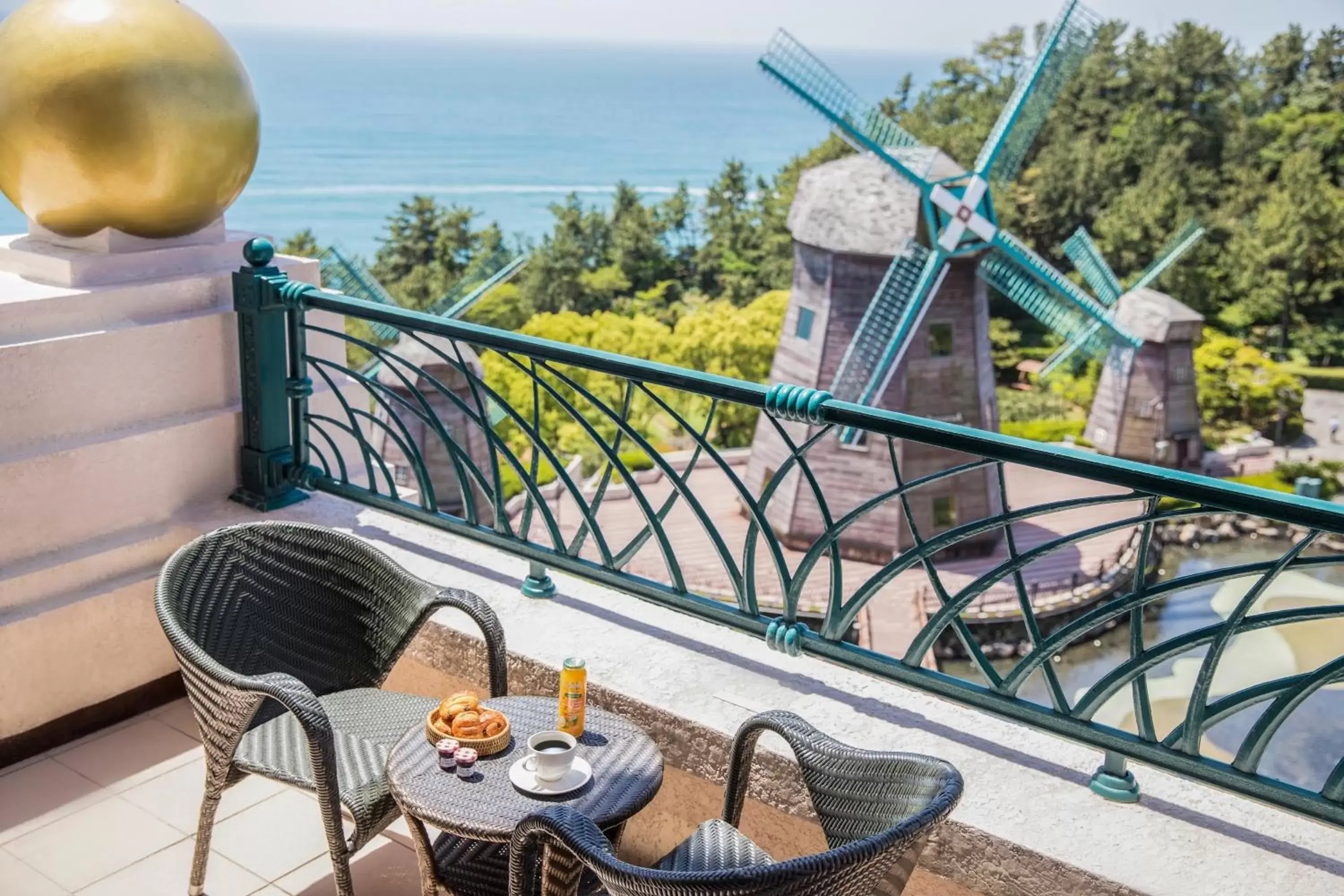 Balcony/Terrace in Lotte Hotel Jeju