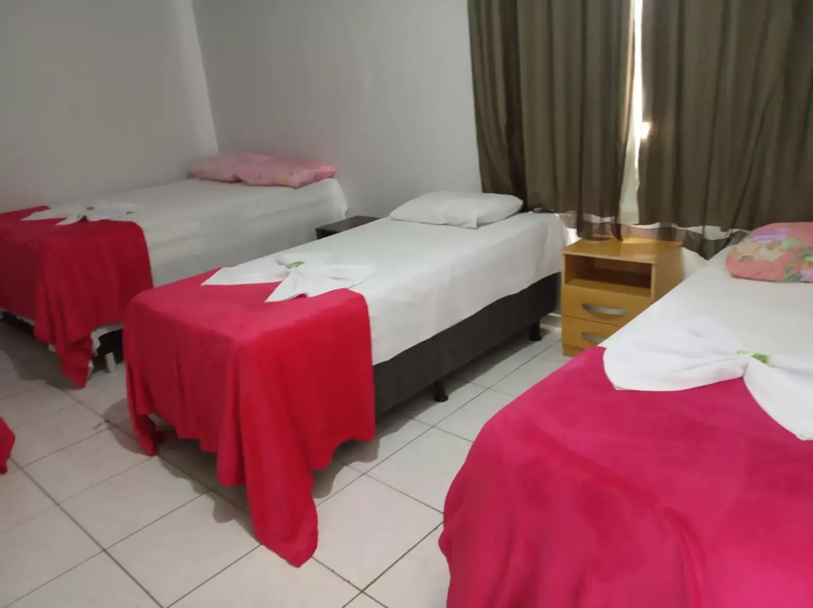 Quadruple Room with Private Bathroom in Pousada da Maira Quadruple Room with Private Bathroom in Pousada da Maira