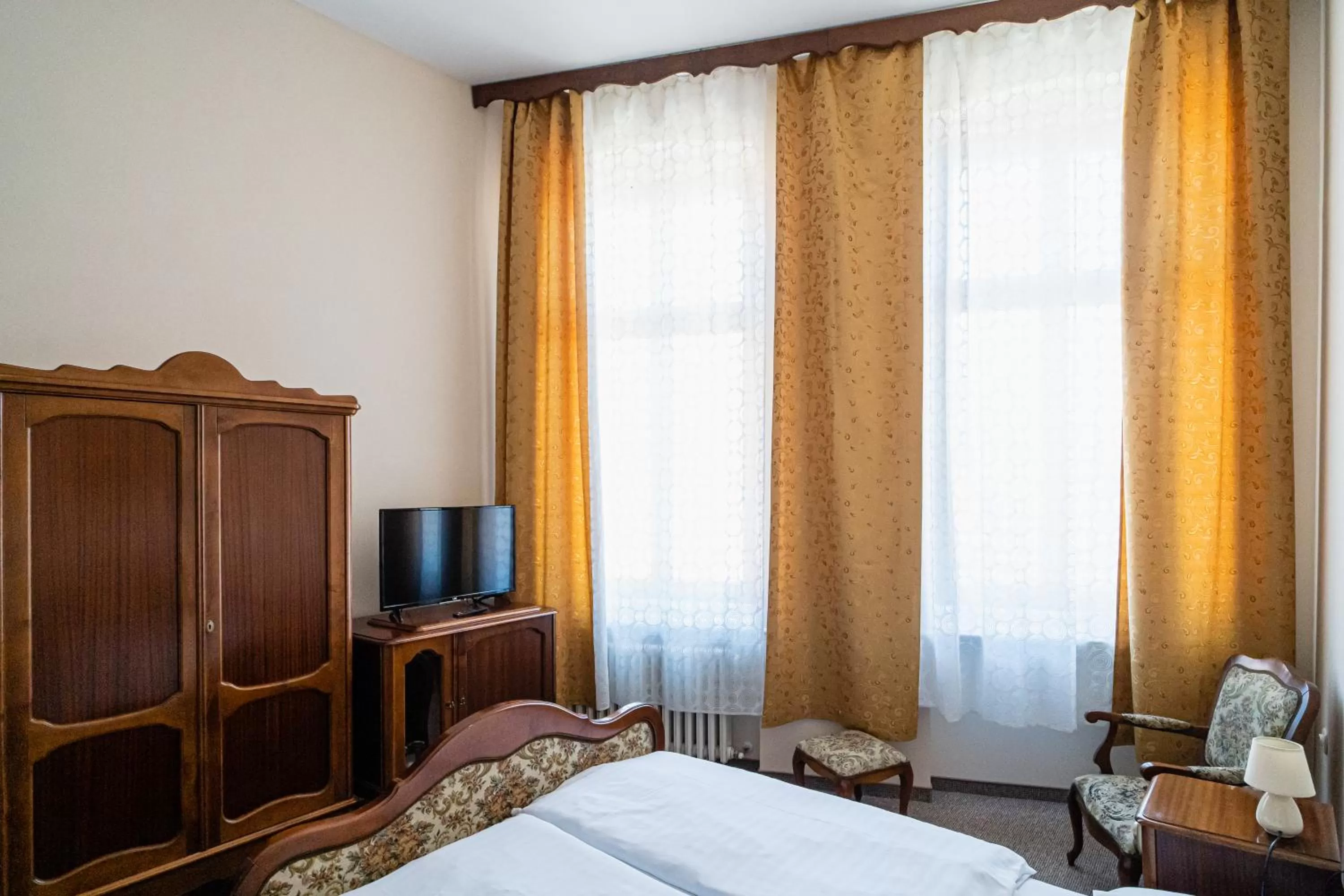 Bed in Hotel Polonia