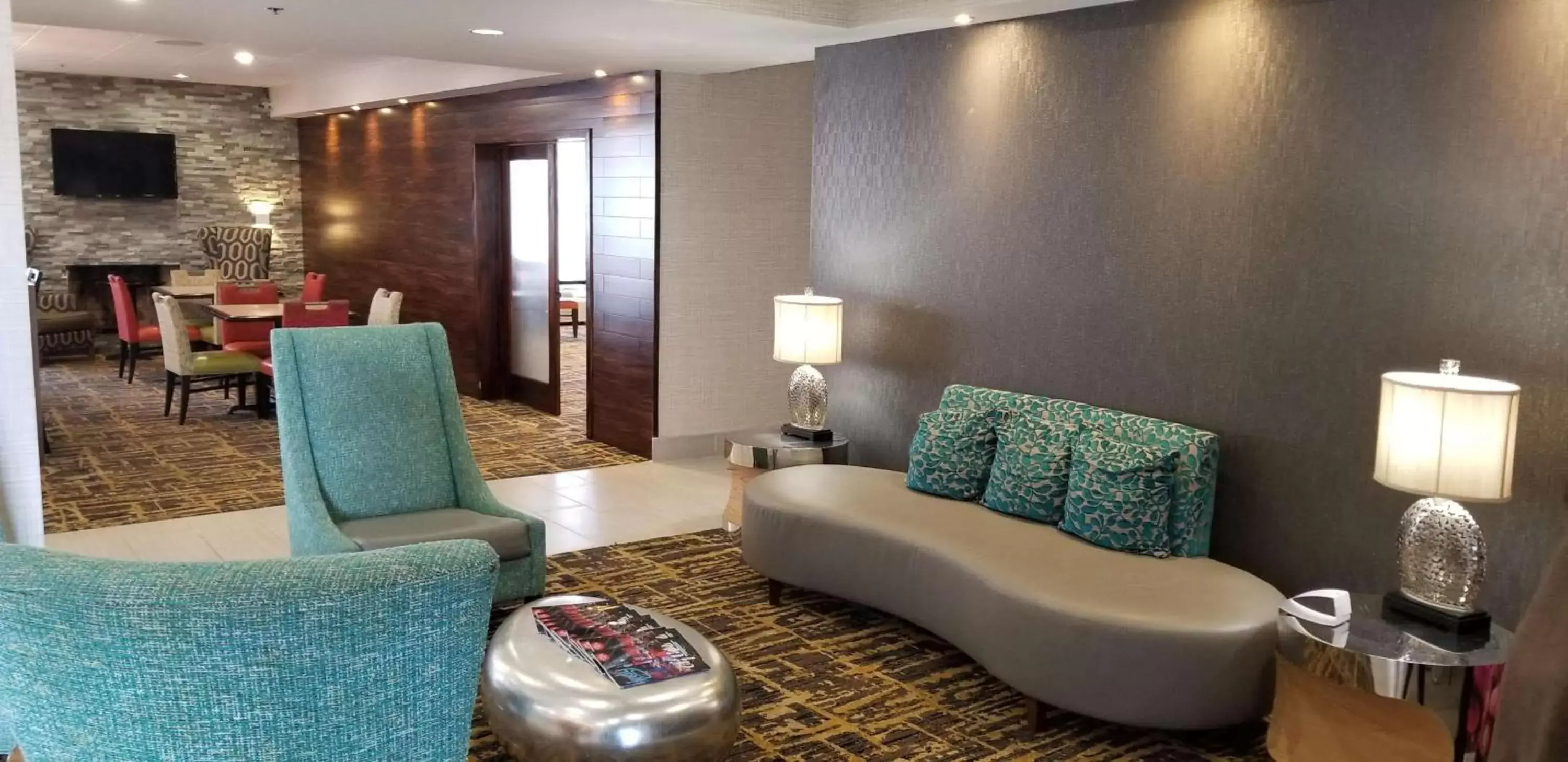 Lobby or reception, Seating Area in Best Western Fishers Indianapolis