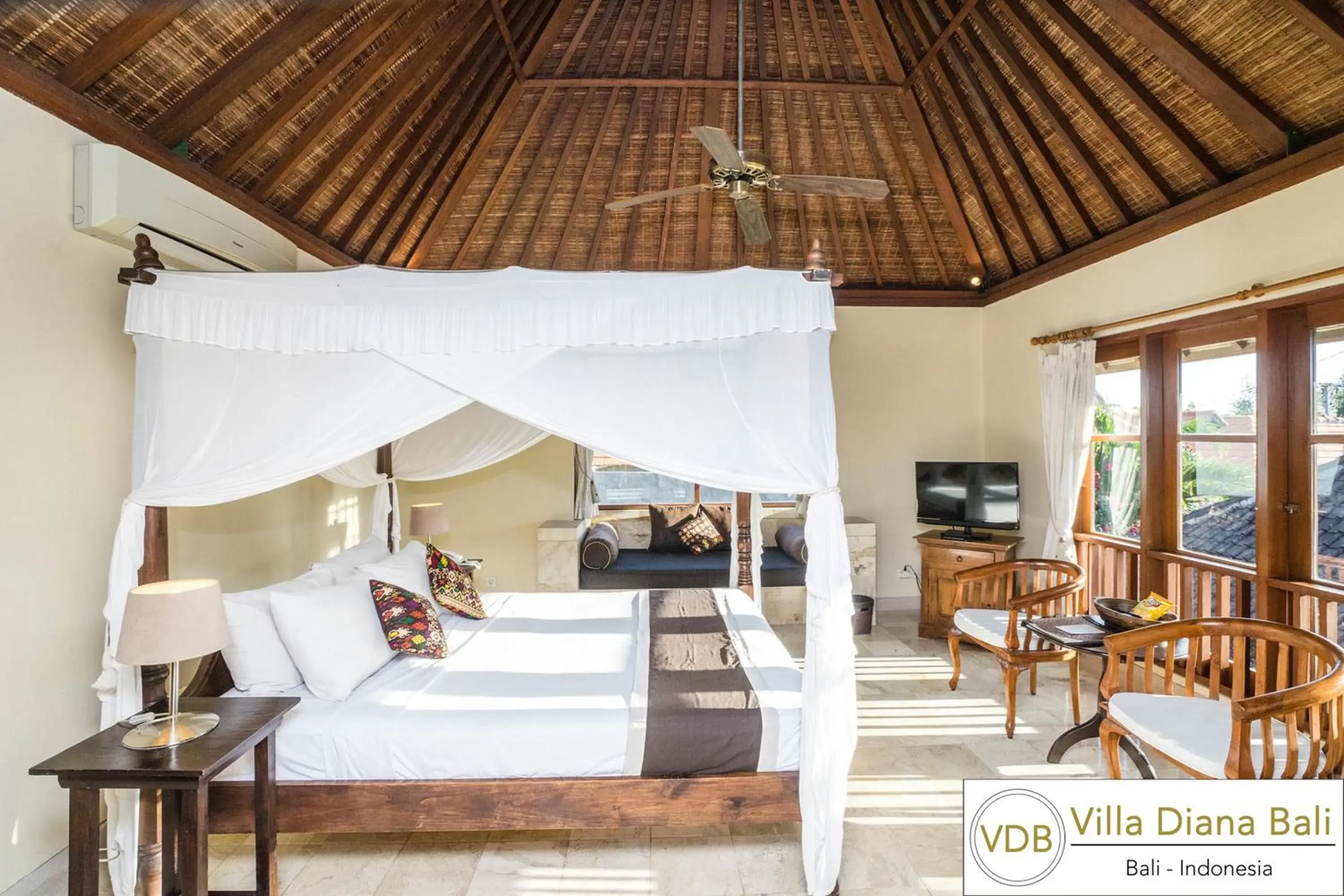 Bedroom, Seating Area in Villa Diana Bali