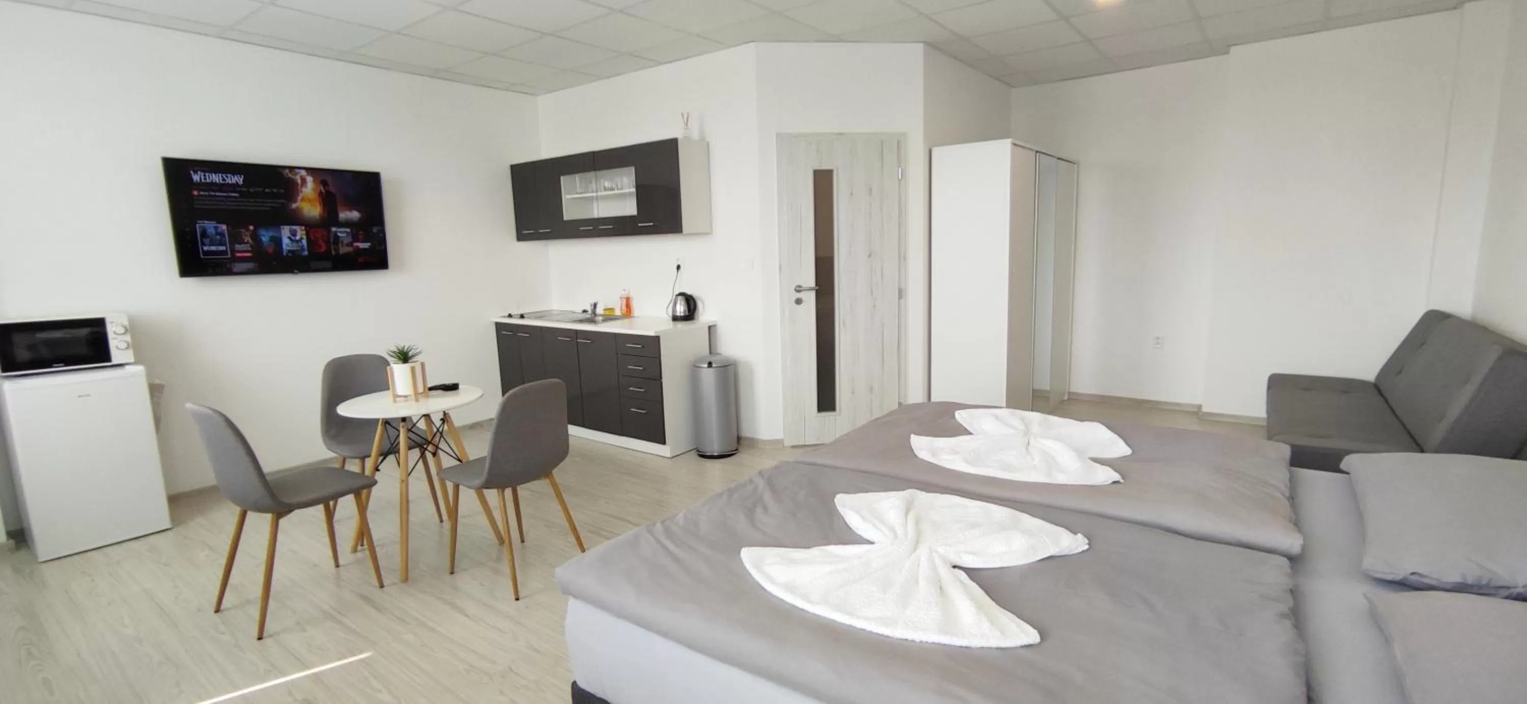 TV and multimedia in Hotel Slobi