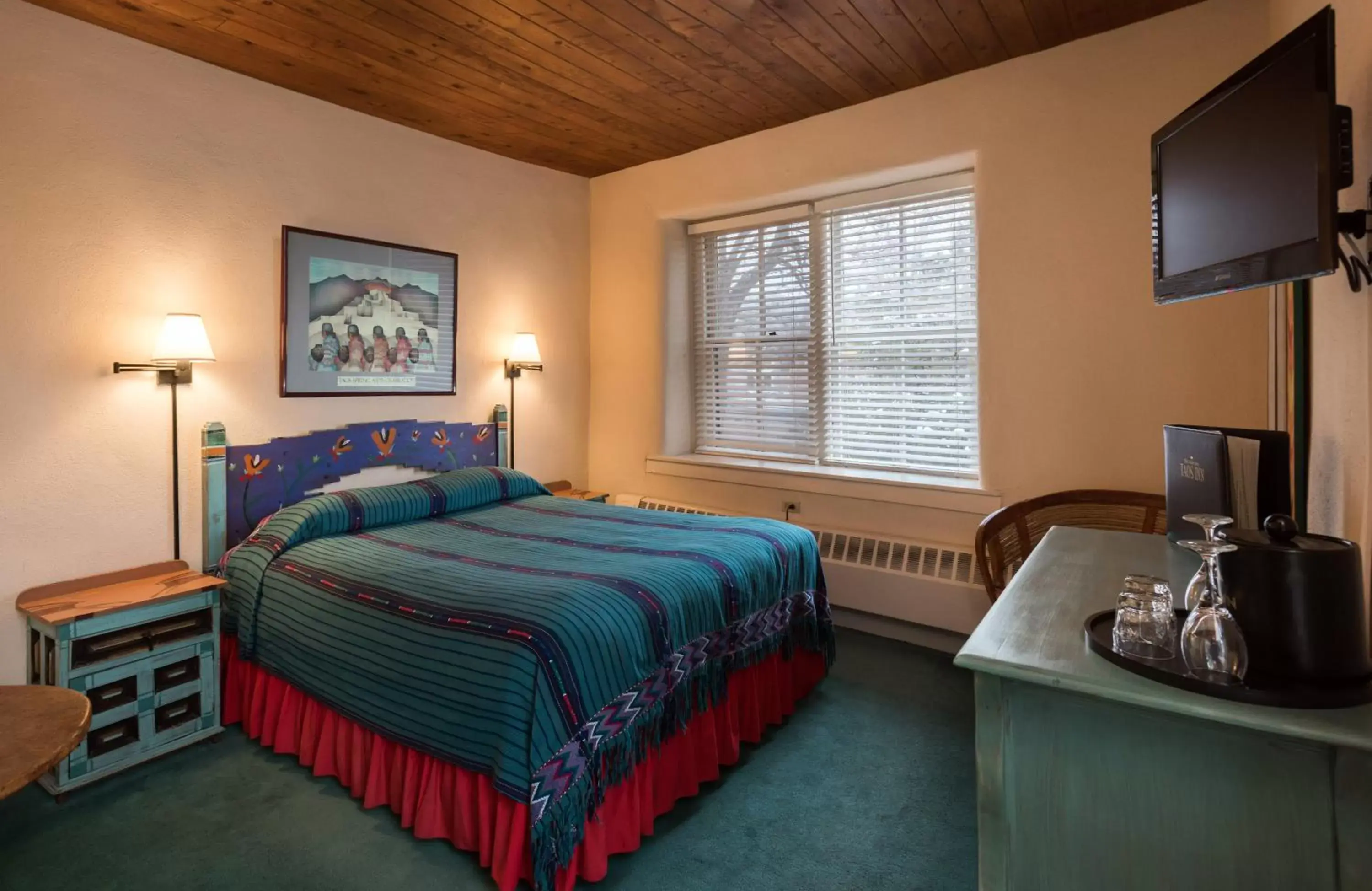 Bed in The Historic Taos Inn