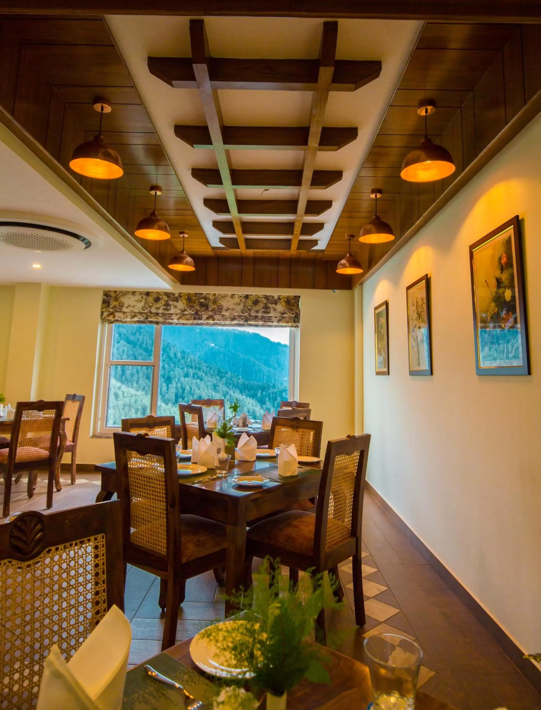Food and drinks, Restaurant/Places to Eat in The Retreat Mashobra, Shimla