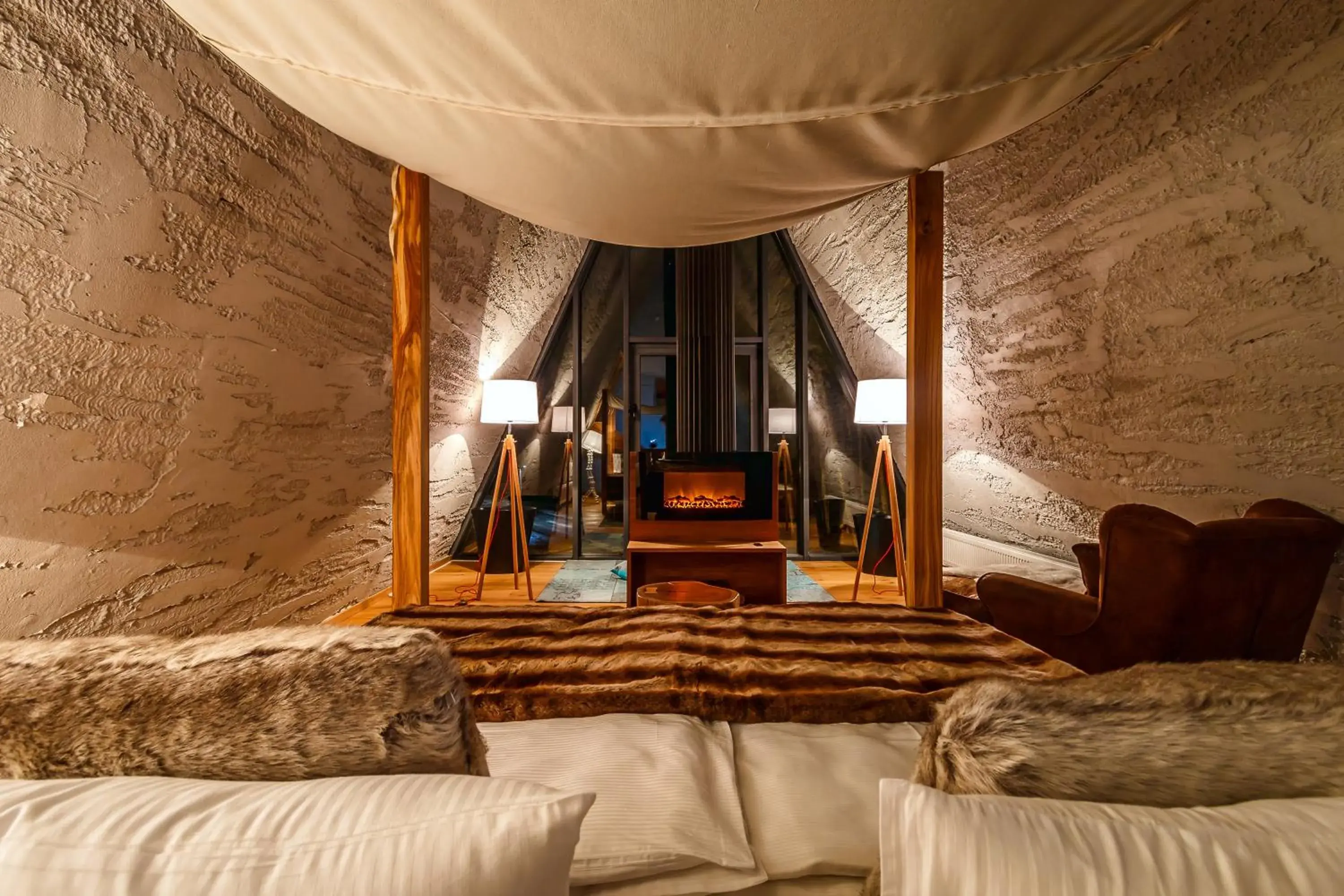 Night, Bed in Pino Nature Hotel, BW Premier Collection Night, Bed in Pino Nature Hotel, BW Premier Collection