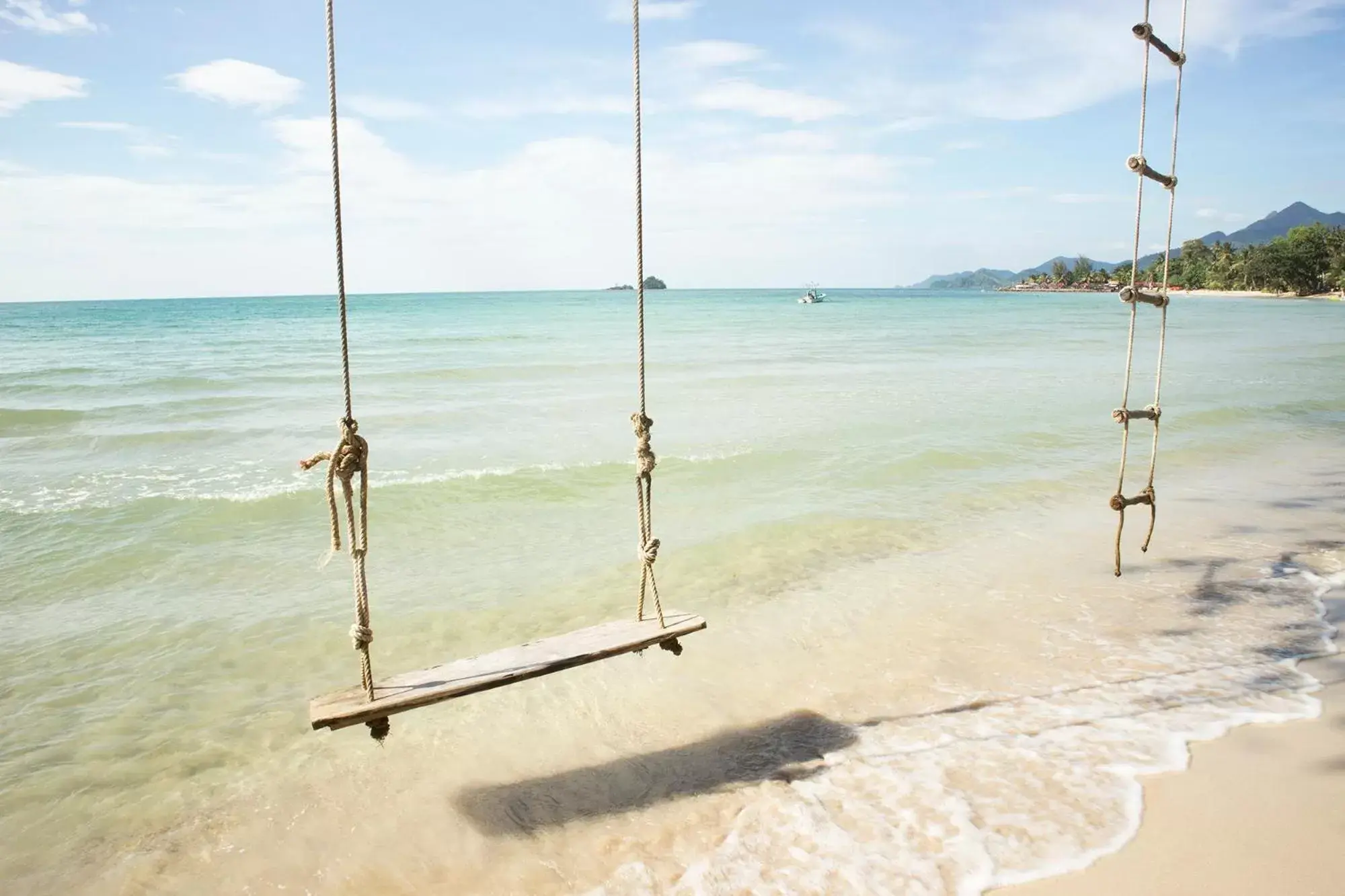 Beach in Mam Kaibae Hotel